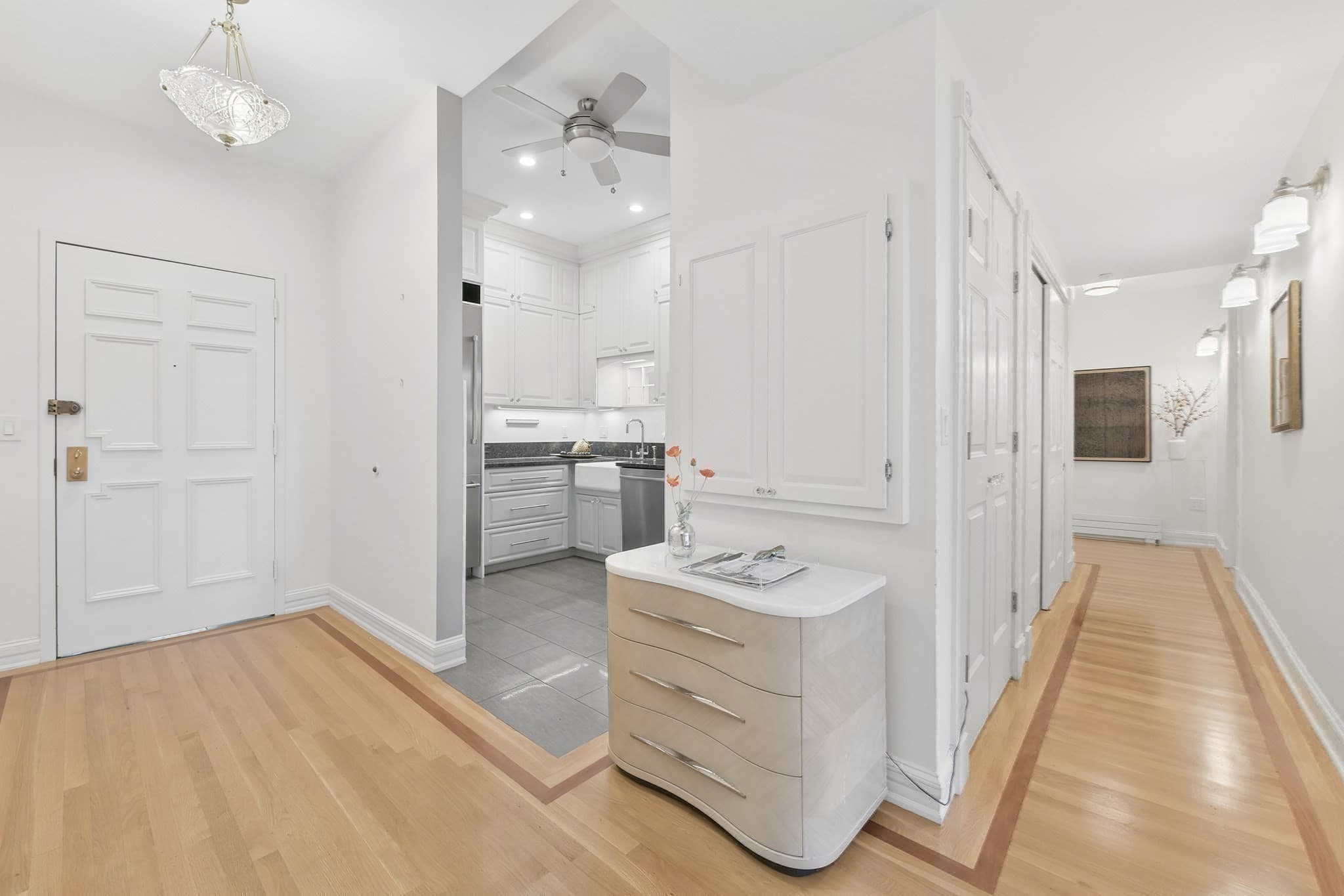 Condominium at 160 Commonwealth Avenue # 414, Boston MA 02116, photo 13 of 25