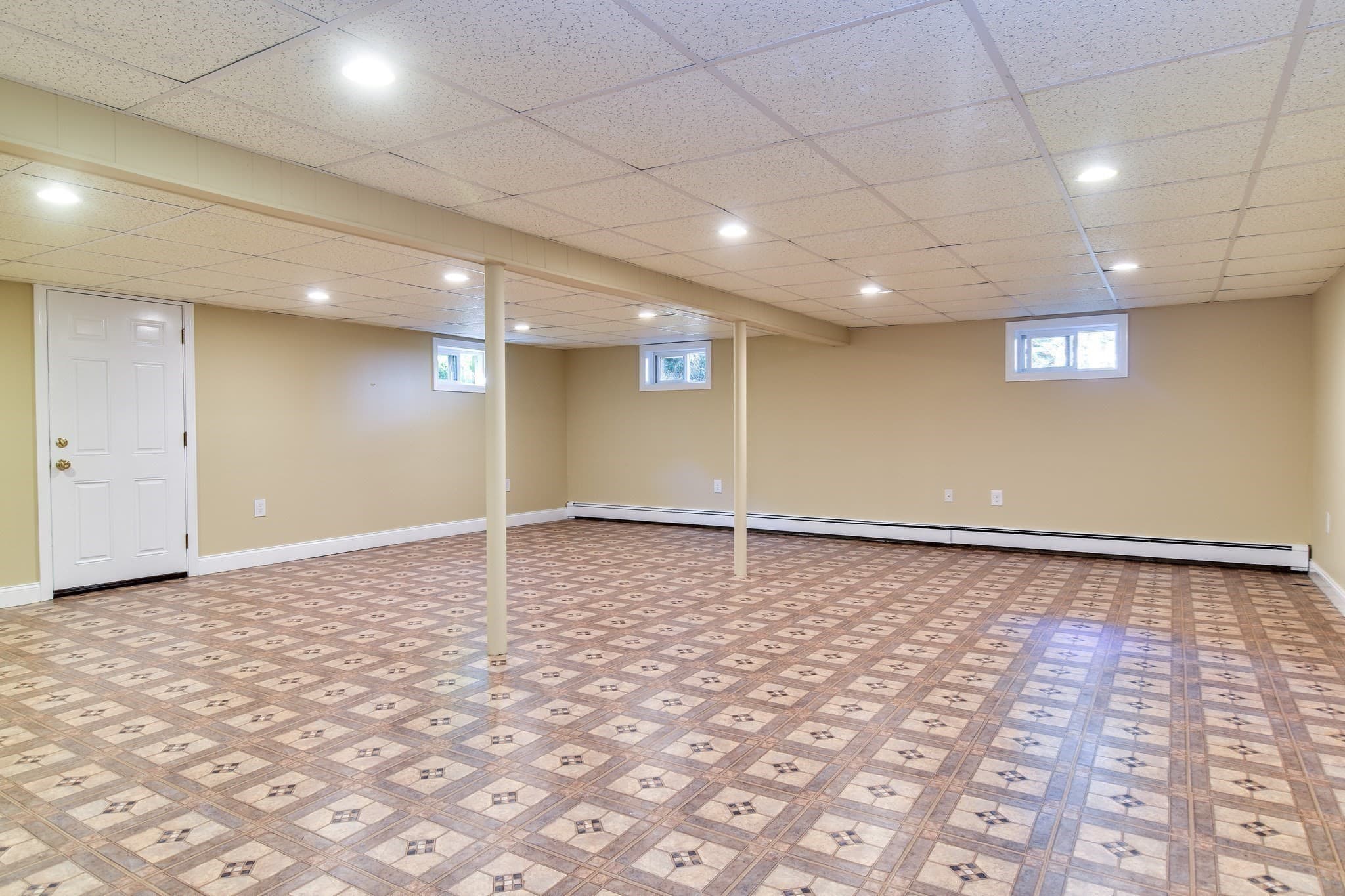 Single Family Residence at 18 Swanson Road, Framingham MA 01701, Framingham, photo 25 of 37