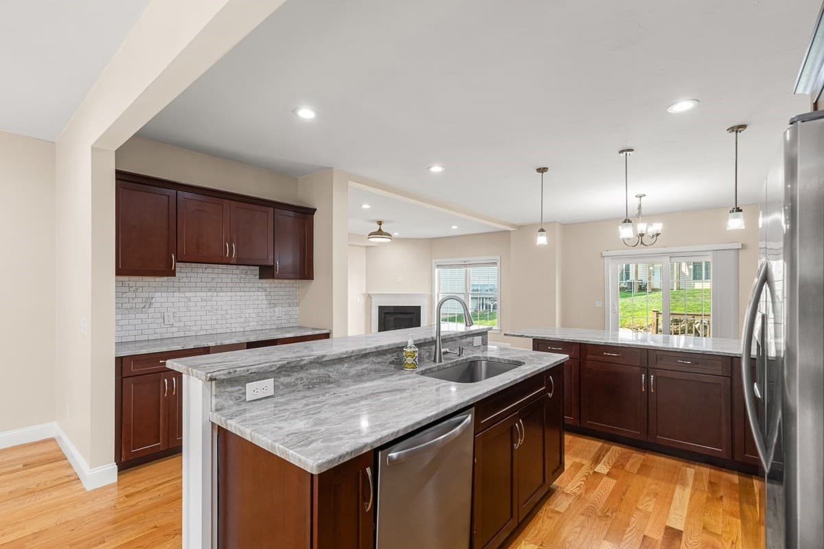 Condominium at 102 Hunting Hill Dr # 102, Cumberland RI 02864, Cumberland, photo 7 of 34
