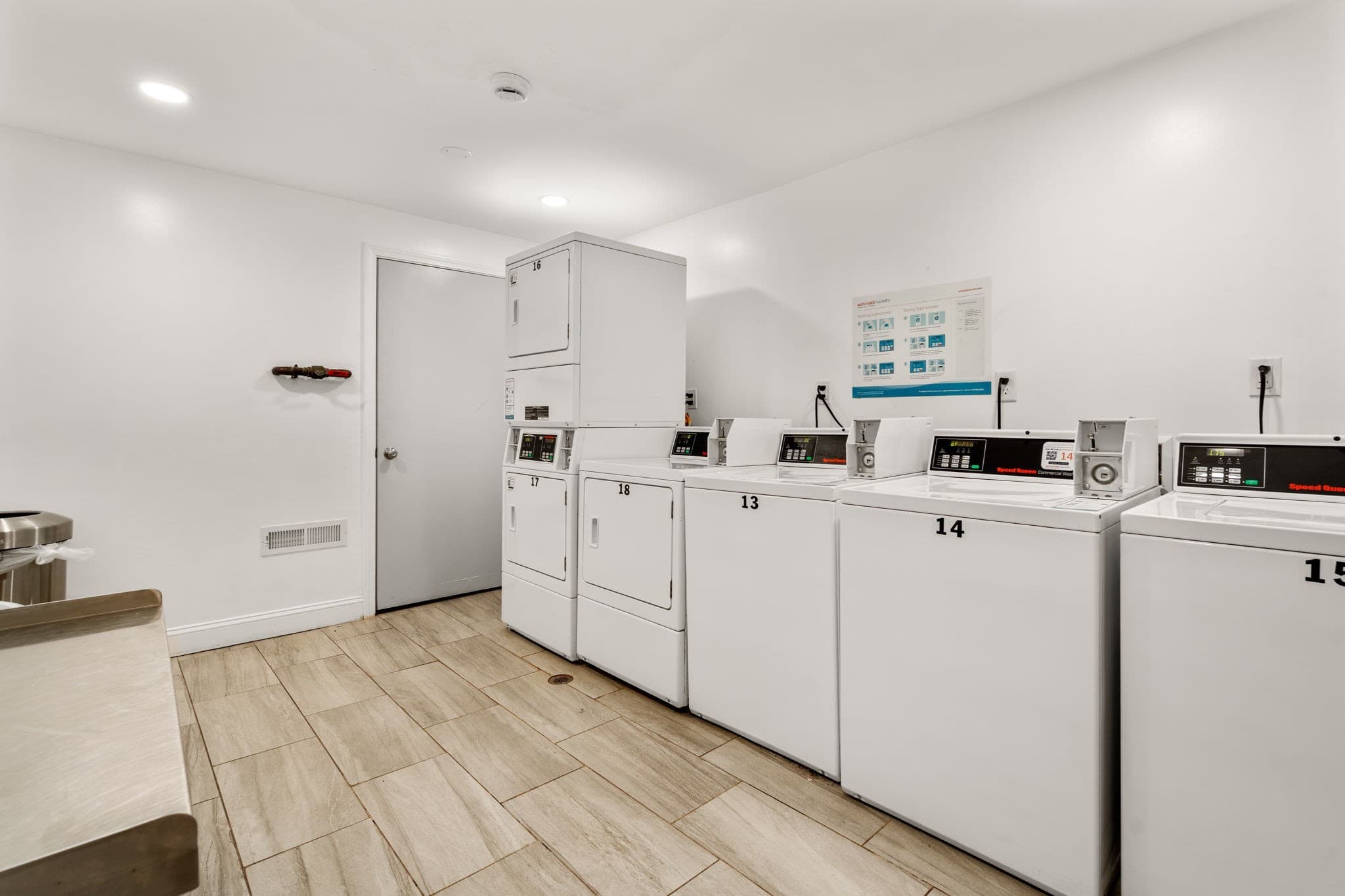 Condominium at 645 W Lowell Ave # 4, Haverhill MA 01832, Haverhill, photo 12 of 16