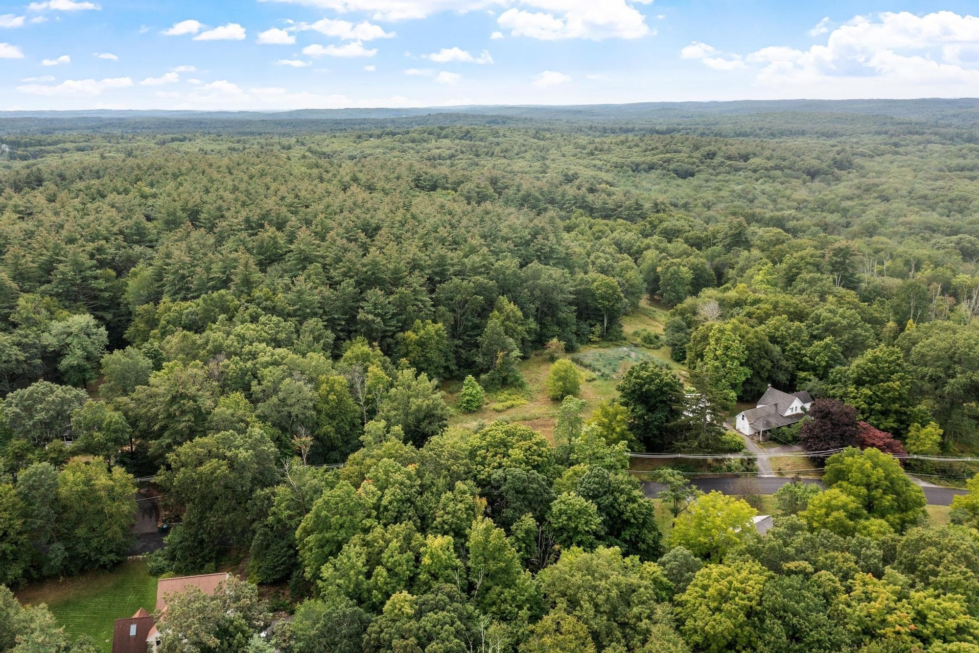 Residential at 276 Middle Rd, Boxborough MA 01719, Boxborough, photo 2 of 12