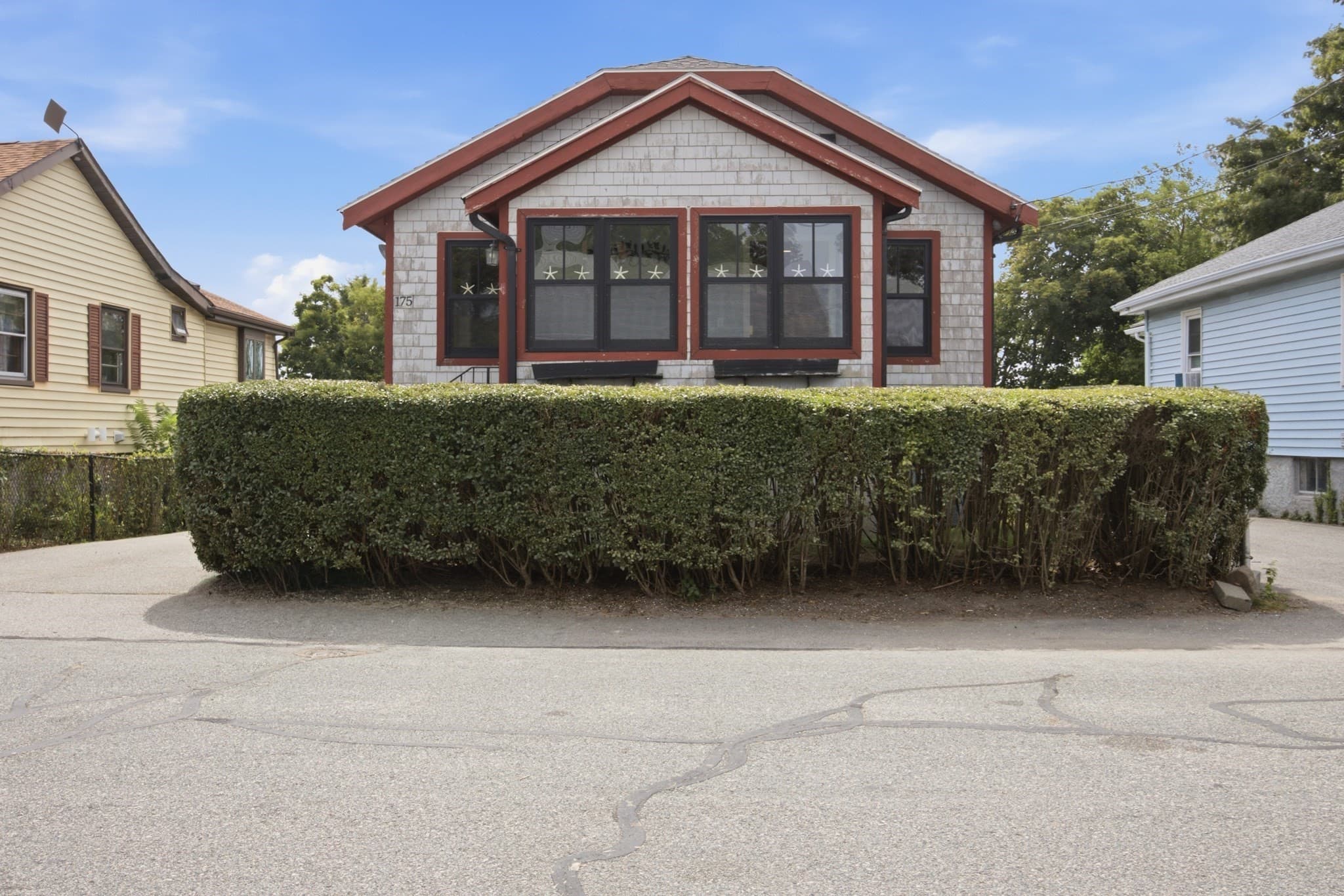 Single Family Residence at 175 Rhoda St, Quincy MA 02169, Quincy, photo 2 of 38