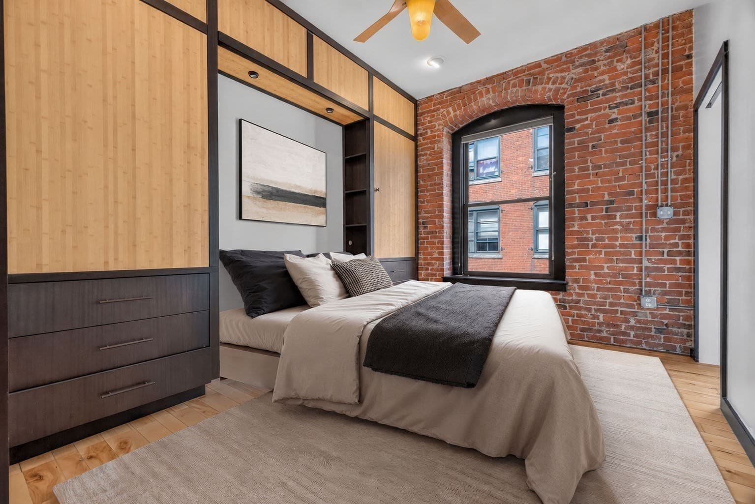 Condominium at 21 Wormwood St # 515, Boston MA 02210, photo 6 of 15