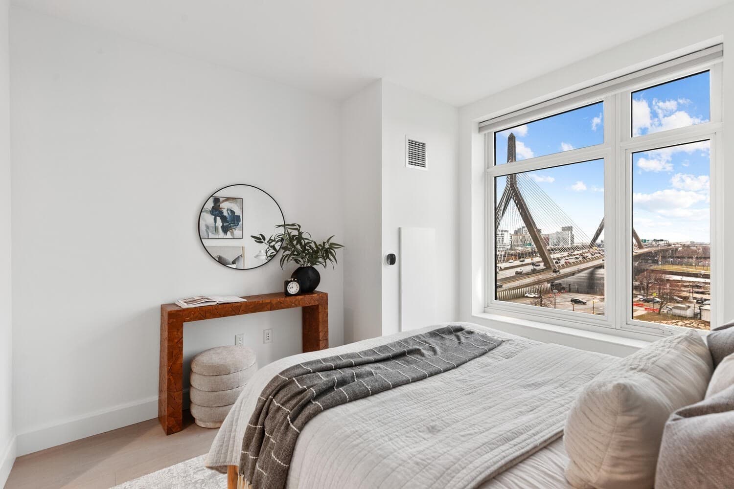 Condominium at 100 Lovejoy Wharf # H, Boston MA 02114, photo 11 of 28
