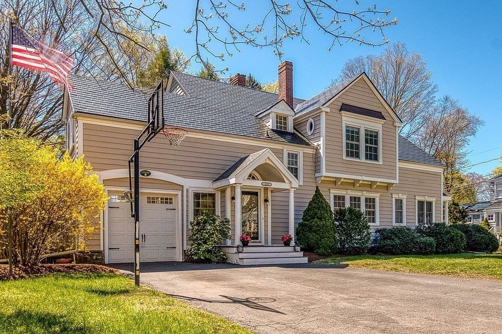 180 Walnut St, Dedham MA 02026