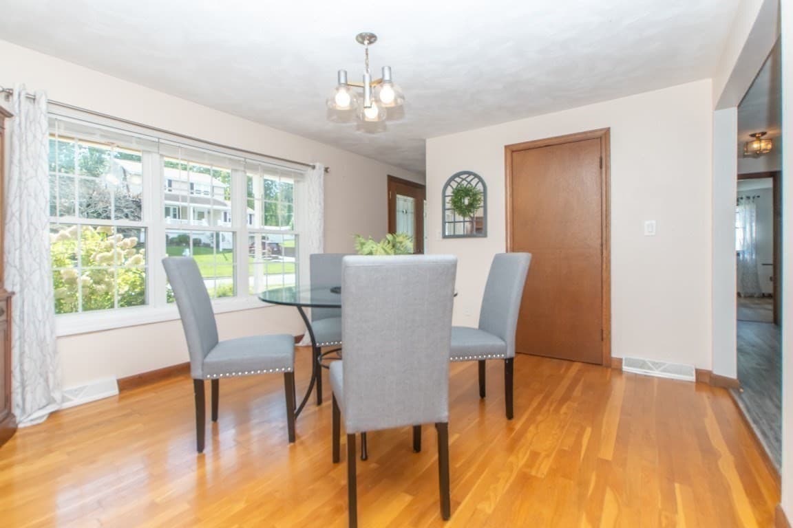 Single Family Residence at 15 Marrett Rd, Burlington MA 01803, Burlington, photo 11 of 34