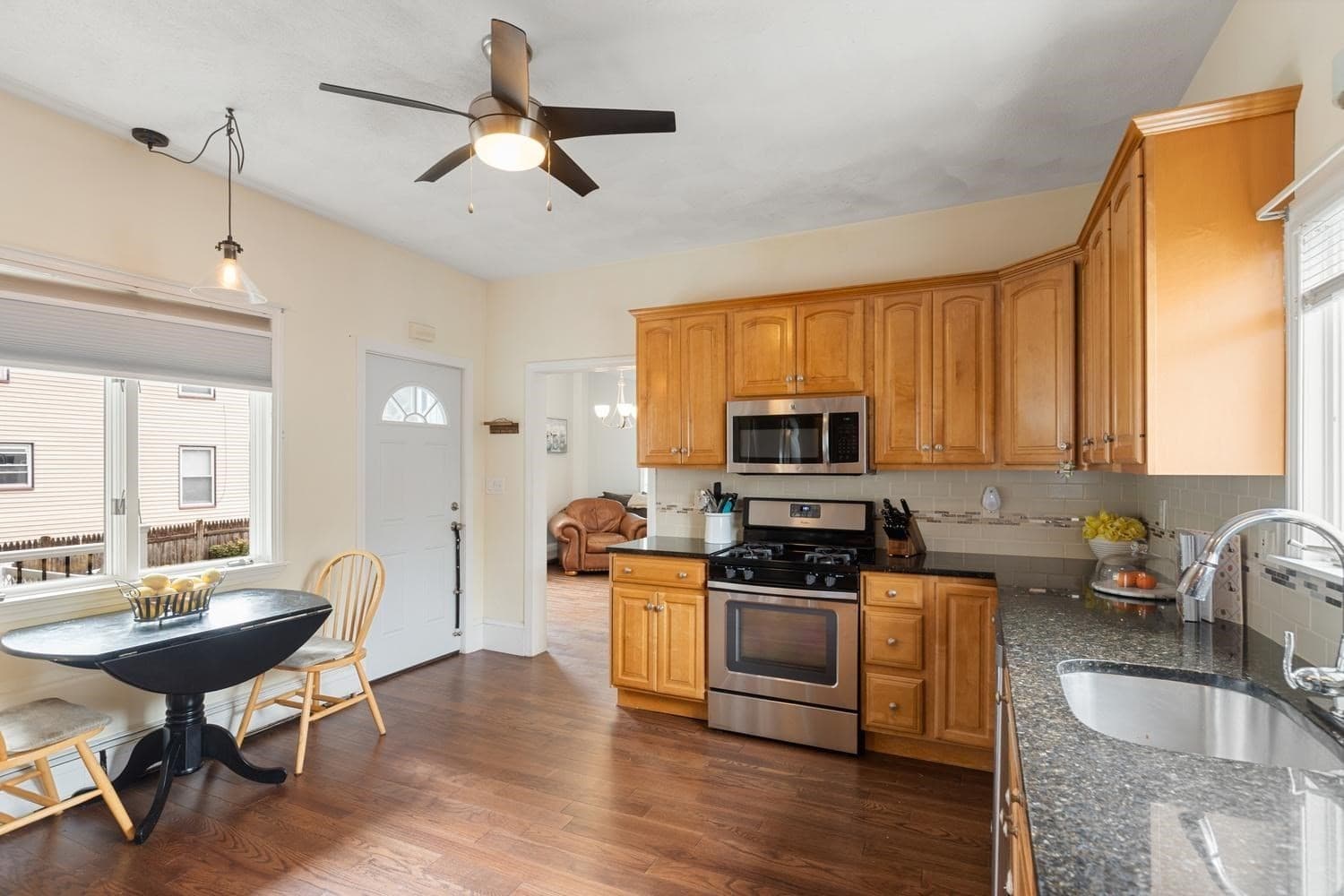 Single Family Residence at 8 Cliff St, Malden MA 02148, Malden, photo 10 of 36