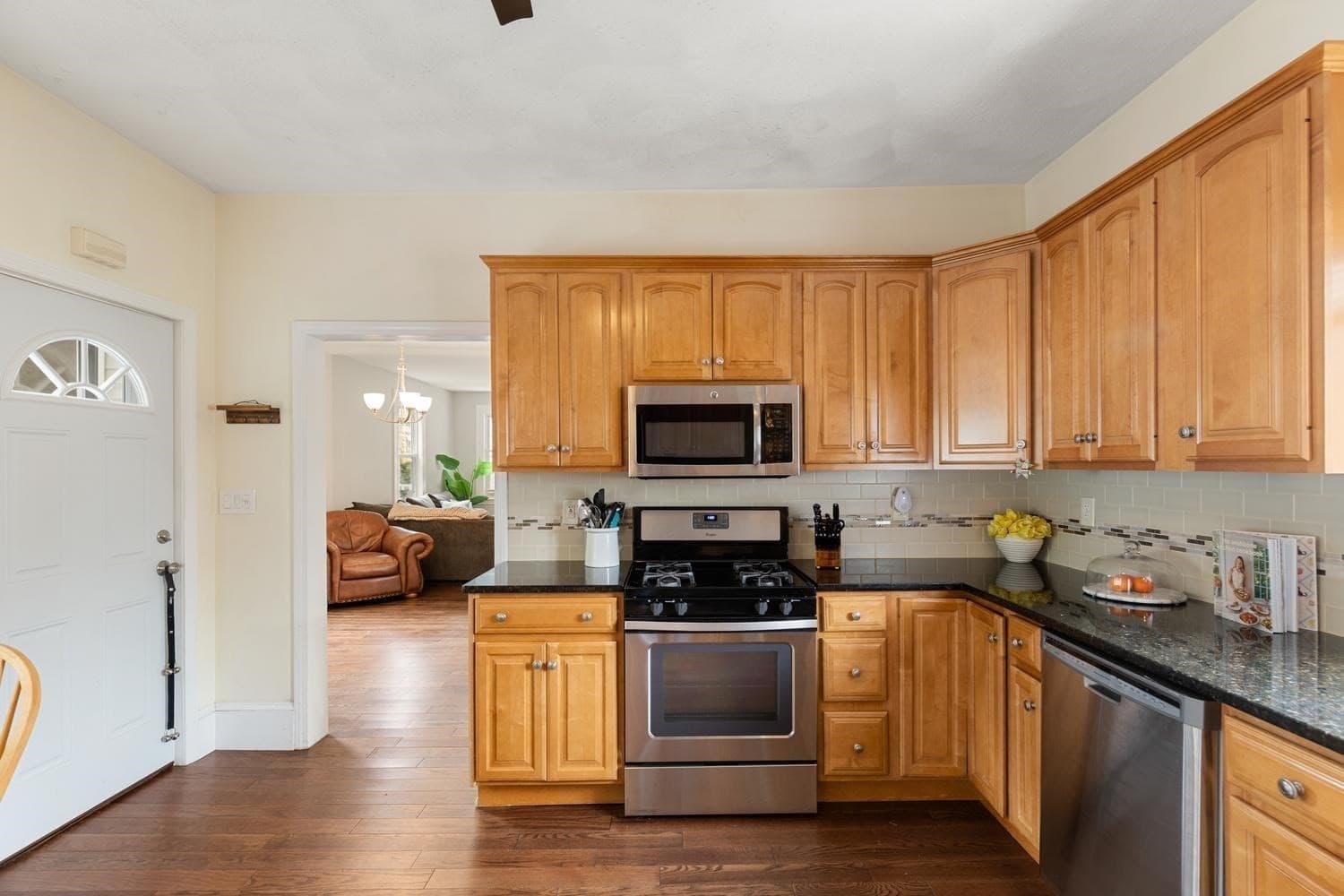 Single Family Residence at 8 Cliff St, Malden MA 02148, Malden, photo 8 of 36