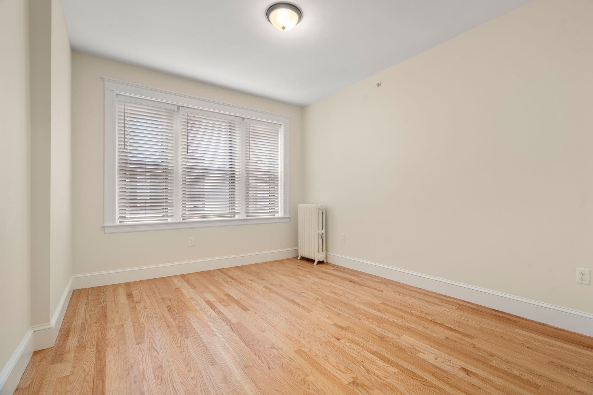 Condominium at 50 Jamaicaway # 7, Boston MA 02130, photo 13 of 21