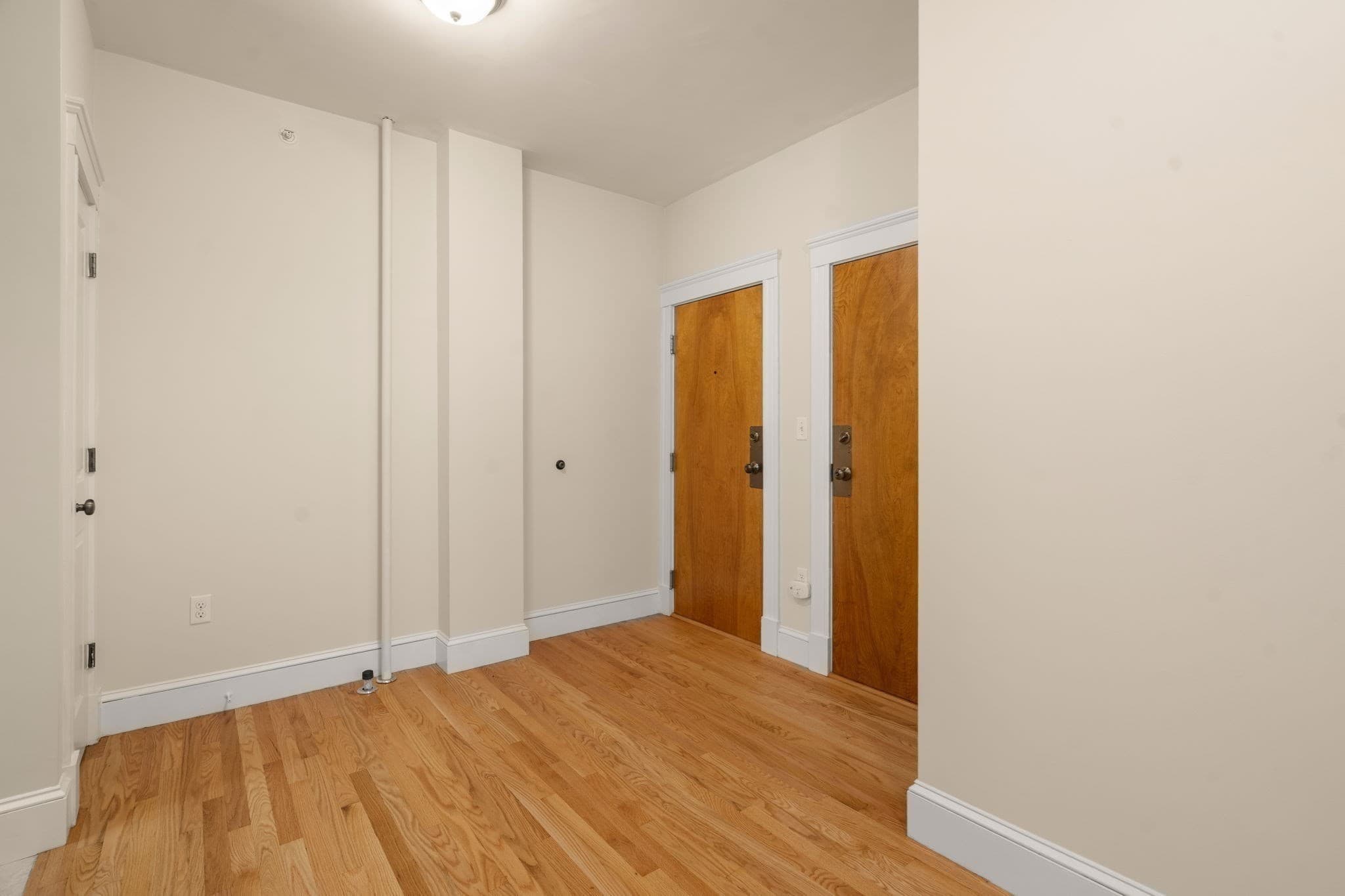 Condominium at 50 Jamaicaway # 7, Boston MA 02130, photo 9 of 21