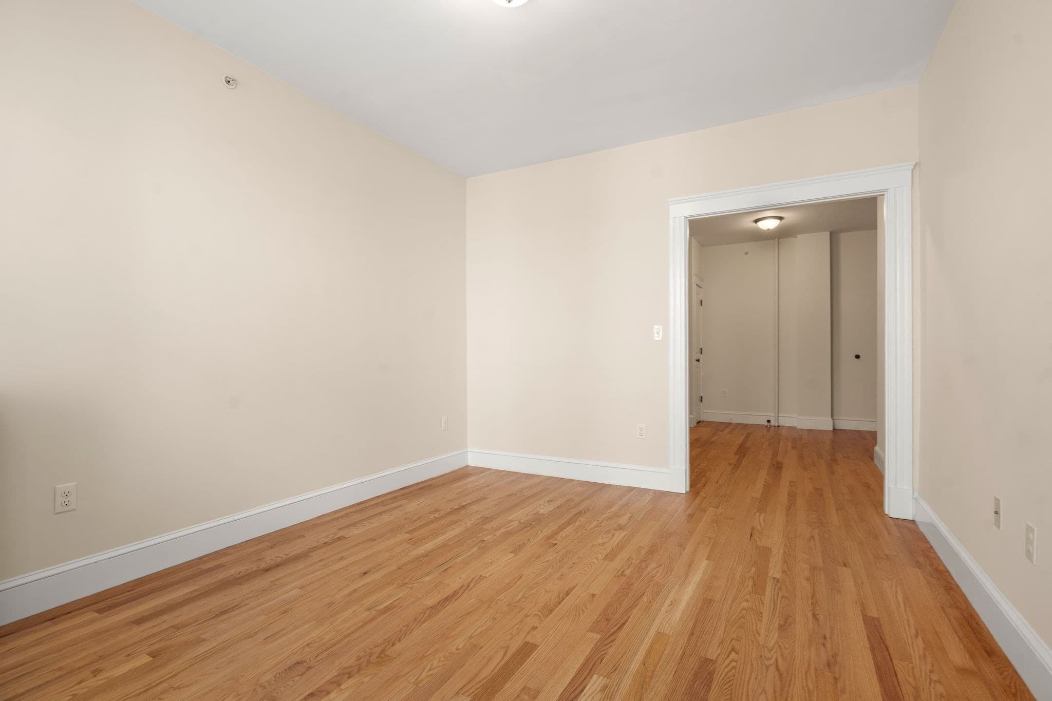 Condominium at 50 Jamaicaway # 7, Boston MA 02130, photo 15 of 21
