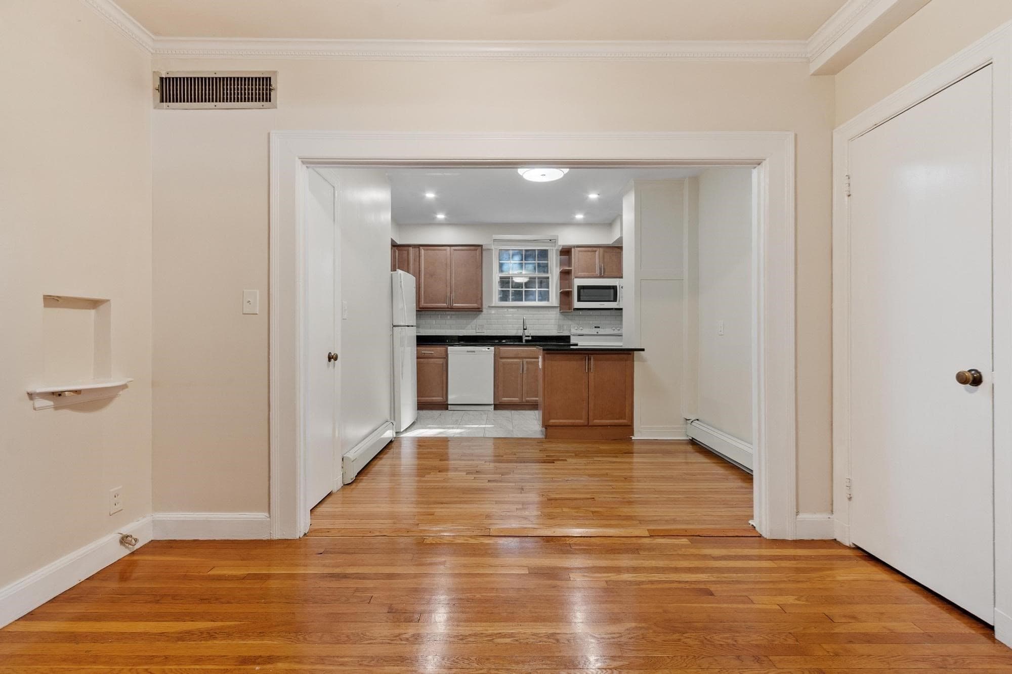 Condominium at 159 St Paul Street # 1, Brookline MA 02446, Brookline, photo 2 of 36
