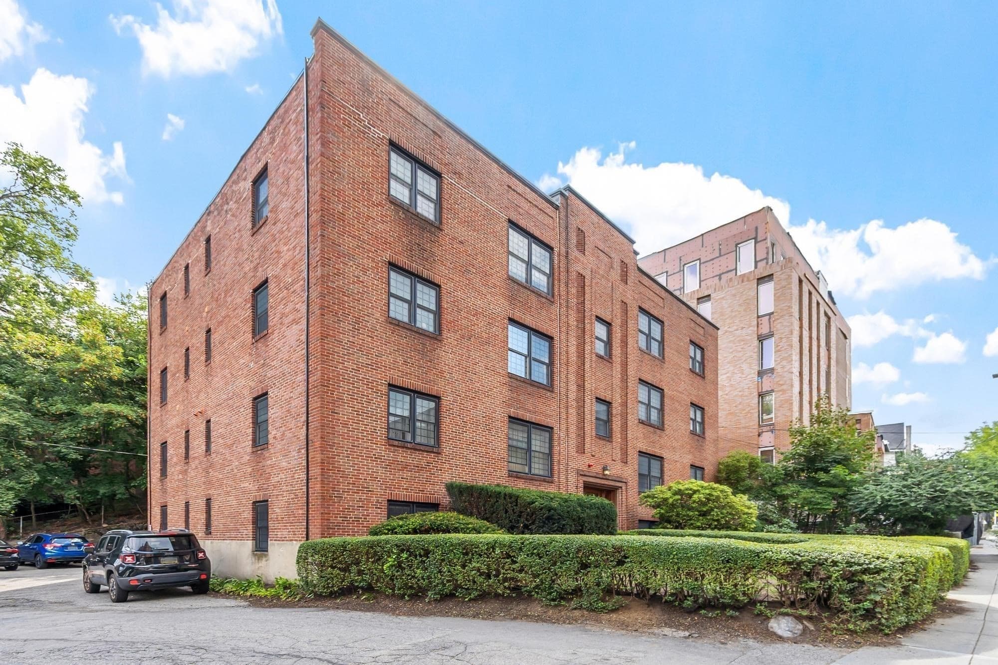 Condominium at 159 St Paul Street # 1, Brookline MA 02446, Brookline, photo 5 of 36
