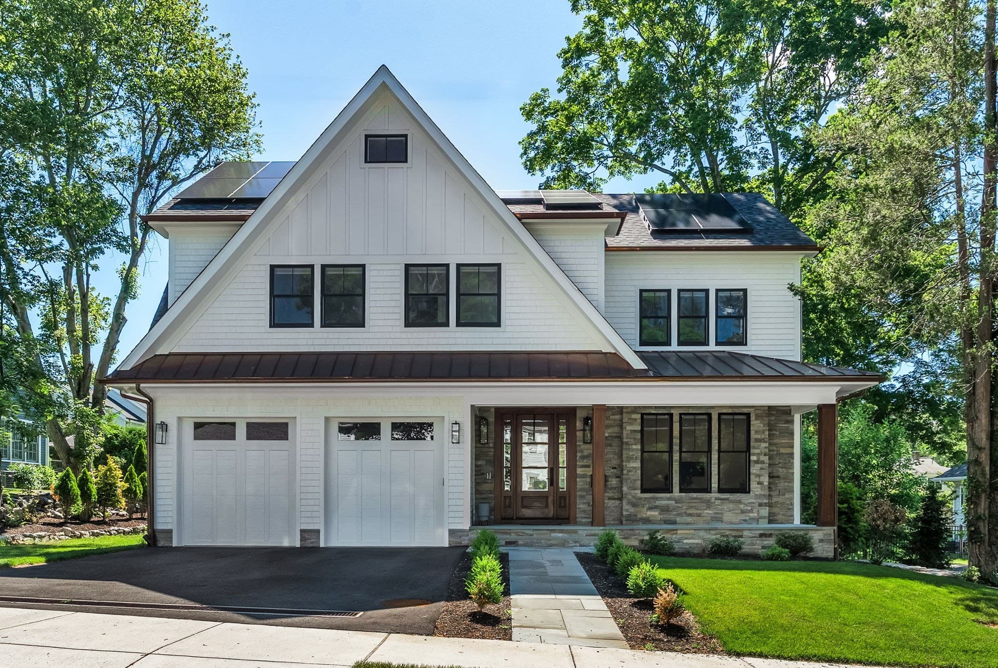 98 Beethoven Ave, Newton MA 02468