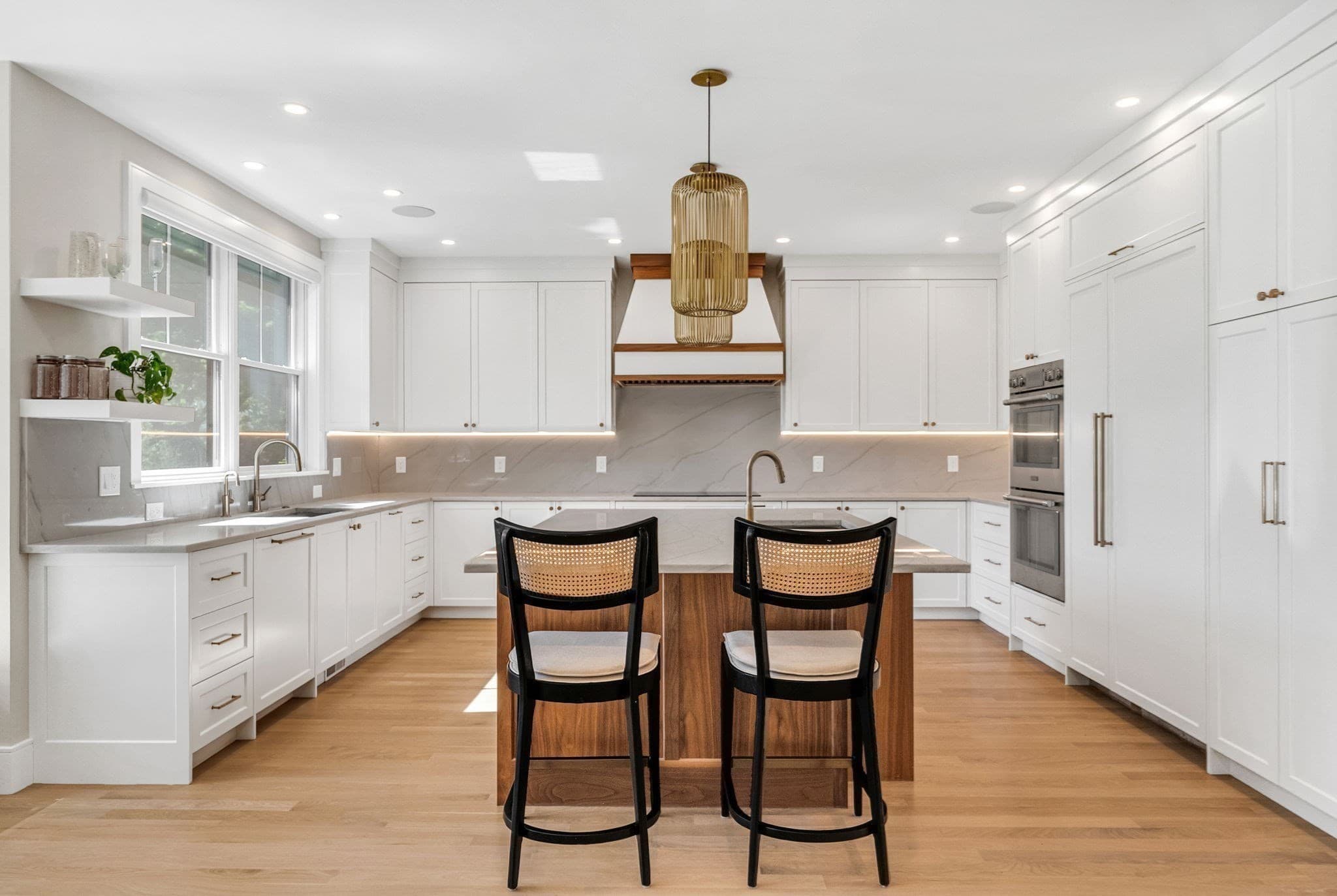 Single Family Residence at 98 Beethoven Ave, Newton MA 02468, Newton, photo 5 of 27