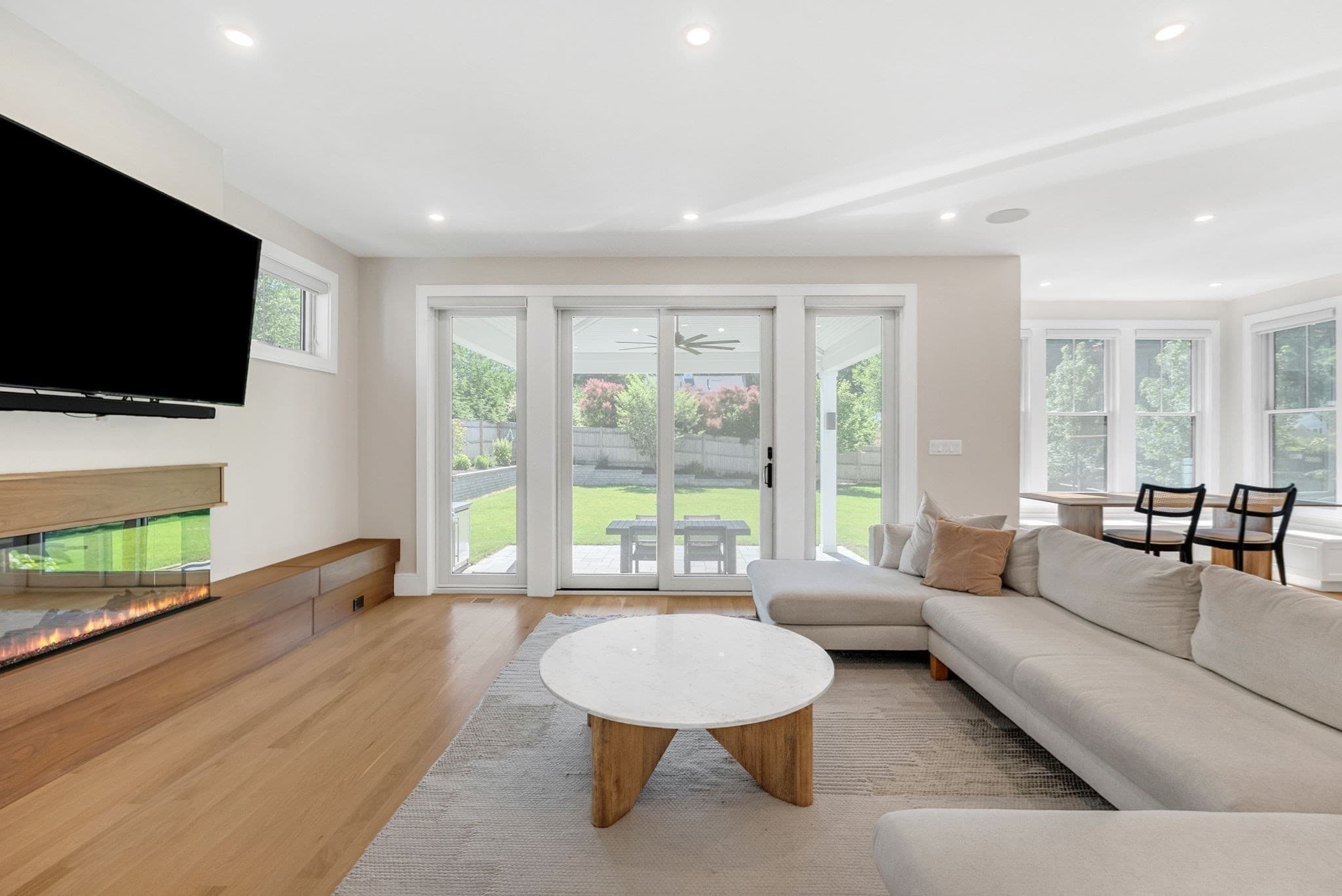 Single Family Residence at 98 Beethoven Ave, Newton MA 02468, Newton, photo 9 of 27