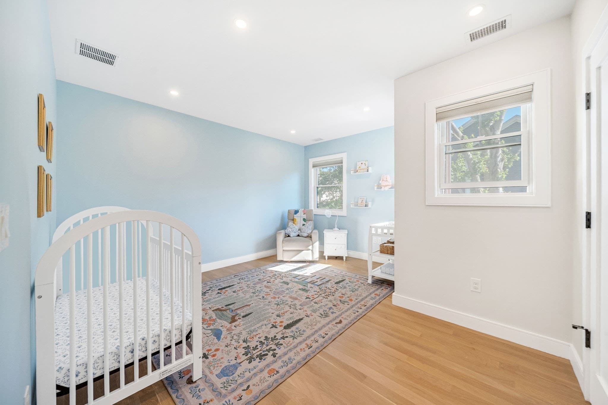 Single Family Residence at 98 Beethoven Ave, Newton MA 02468, Newton, photo 18 of 27