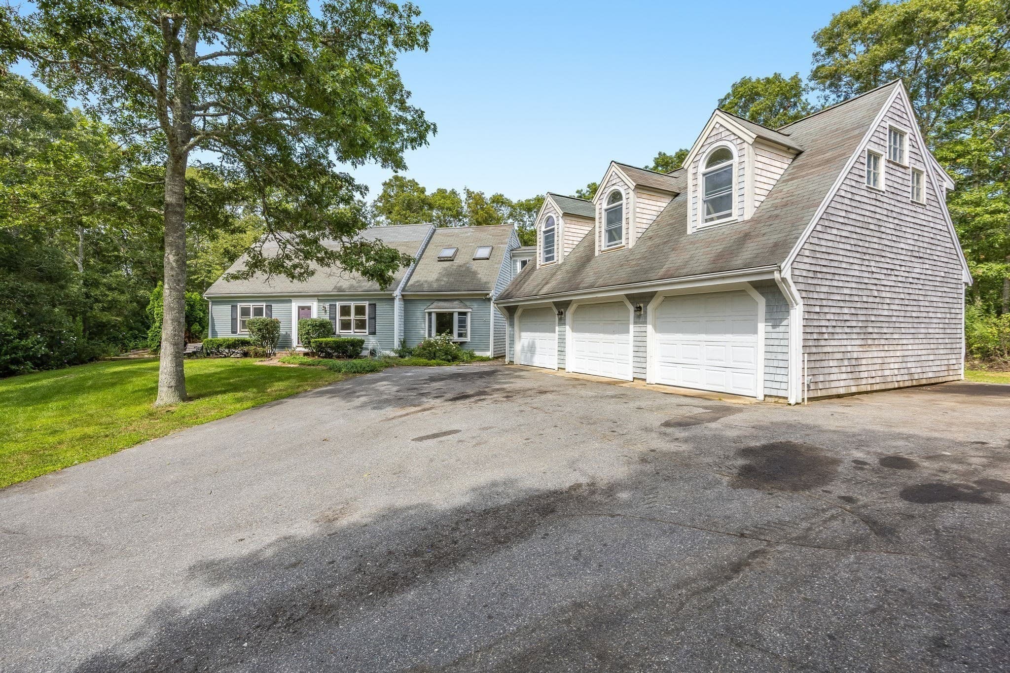 Single Family Residence at 184 Wakeby Rd, Barnstable MA 02648, Barnstable, photo 4 of 42