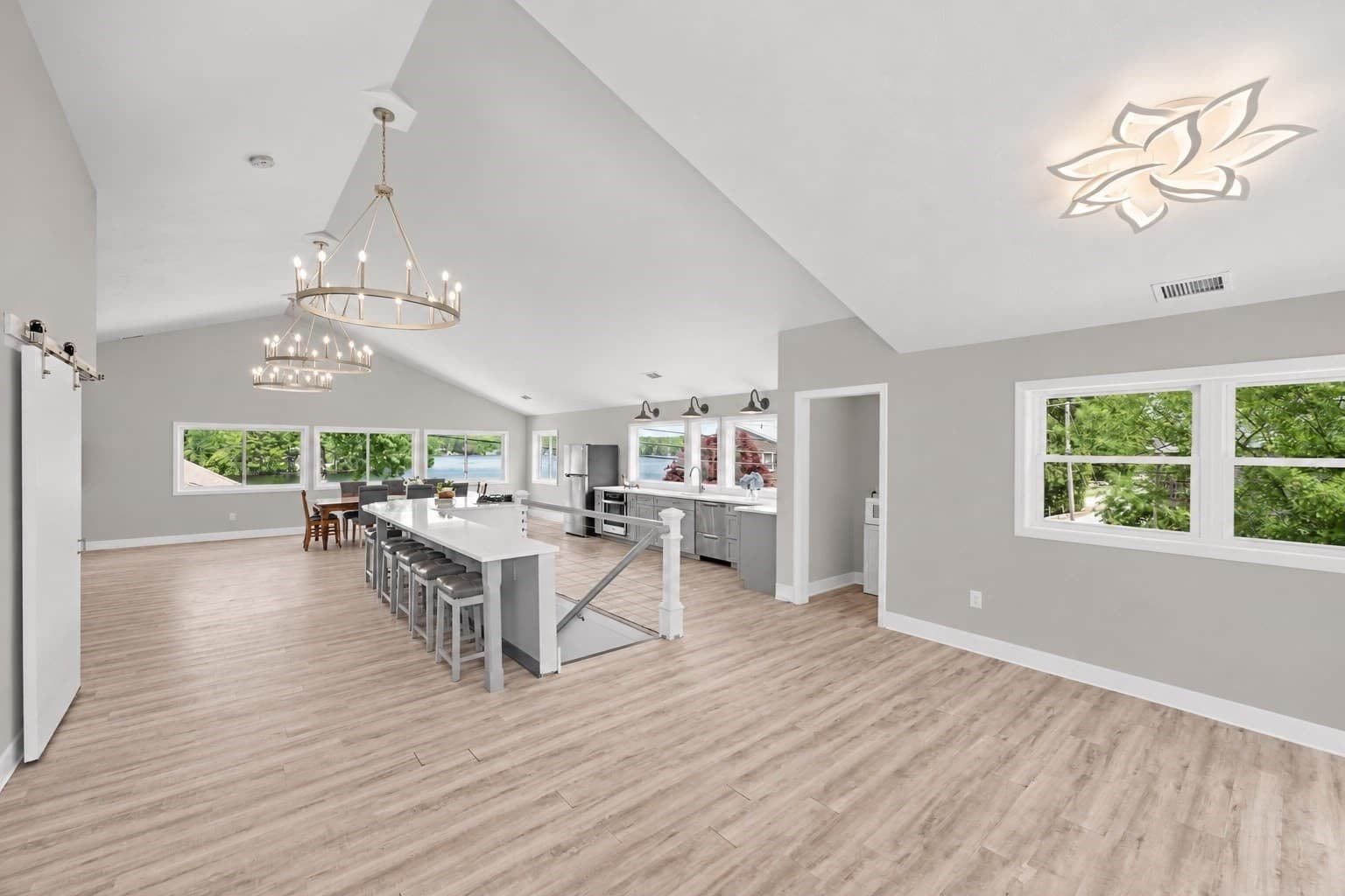 6 Wilson Ave, Spencer MA 01562