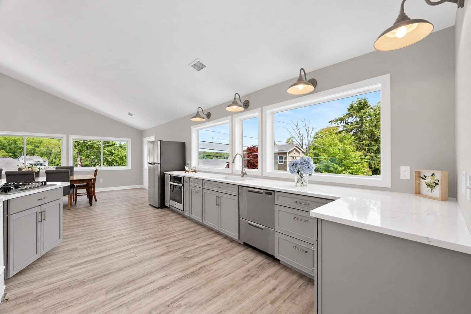 Single Family Residence at 6 Wilson Ave, Spencer MA 01562, Spencer, photo 5 of 20