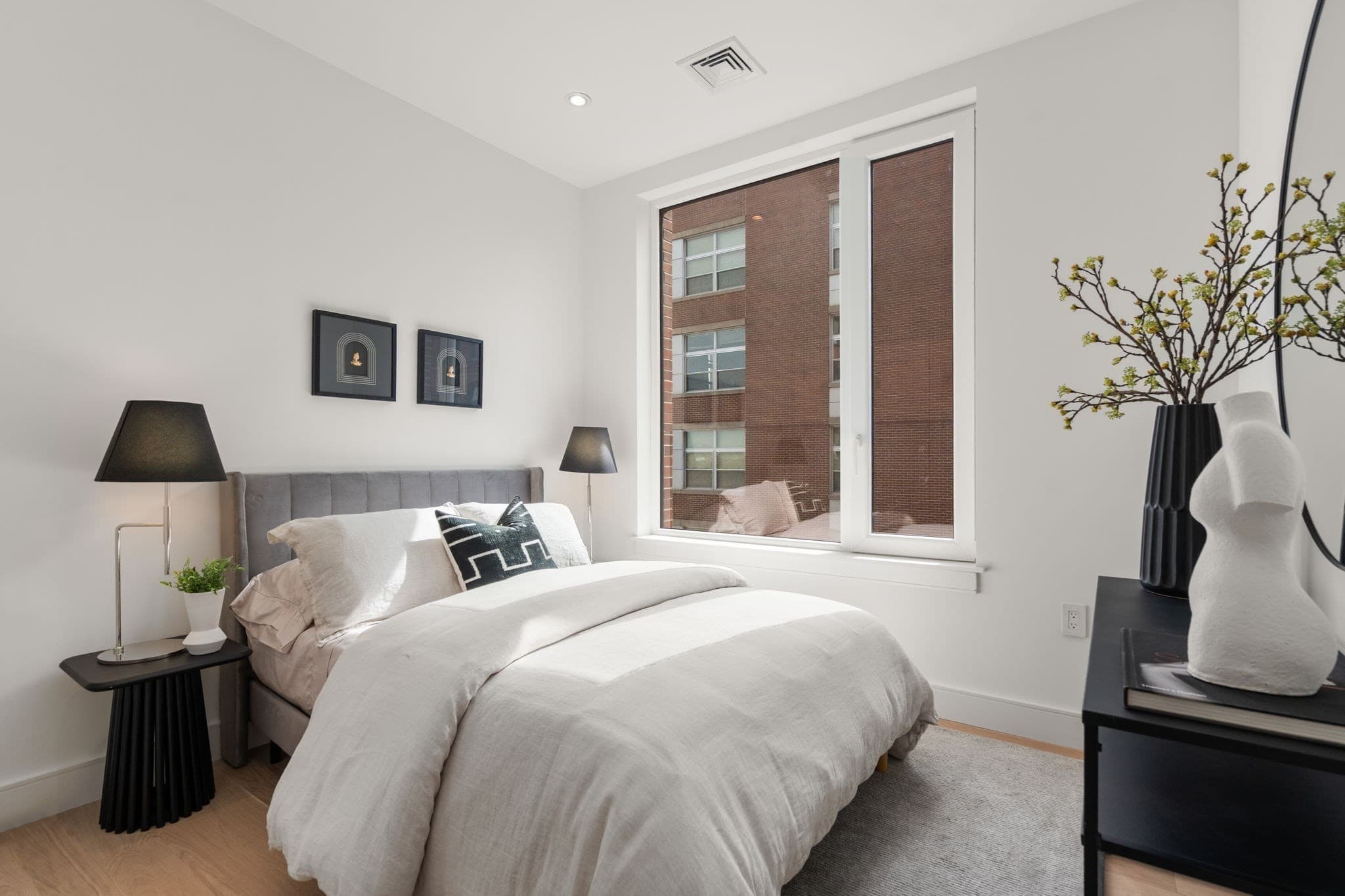 Condominium at 595 Albany Street # 502, Boston MA 02118, photo 16 of 25