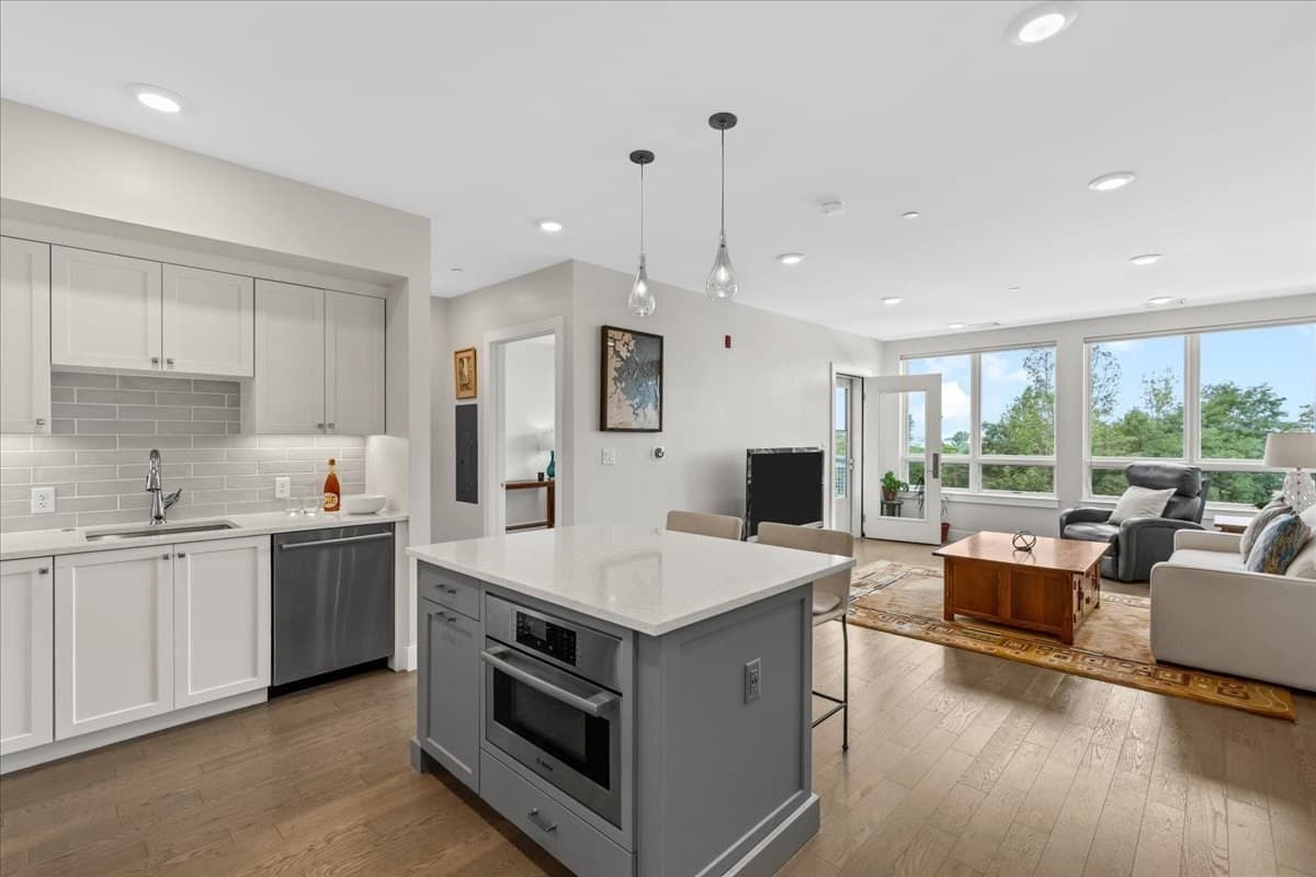 Condominium at 130 Broad Reach # 410, Weymouth MA 02091, Weymouth, photo 17 of 42
