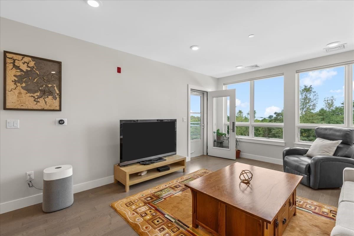 Condominium at 130 Broad Reach # 410, Weymouth MA 02091, Weymouth, photo 8 of 42