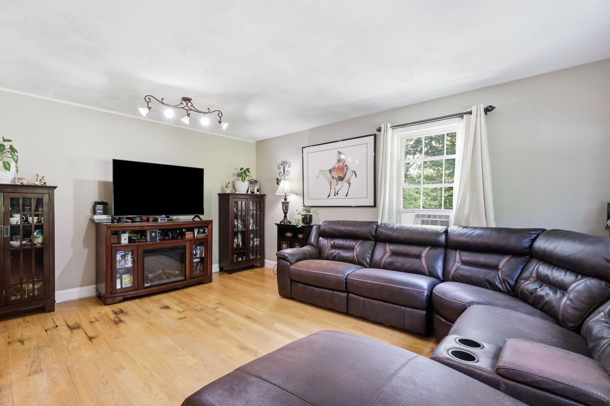 Single Family Residence at 291 Franklin St, Belchertown MA 01007, Belchertown, photo 15 of 42