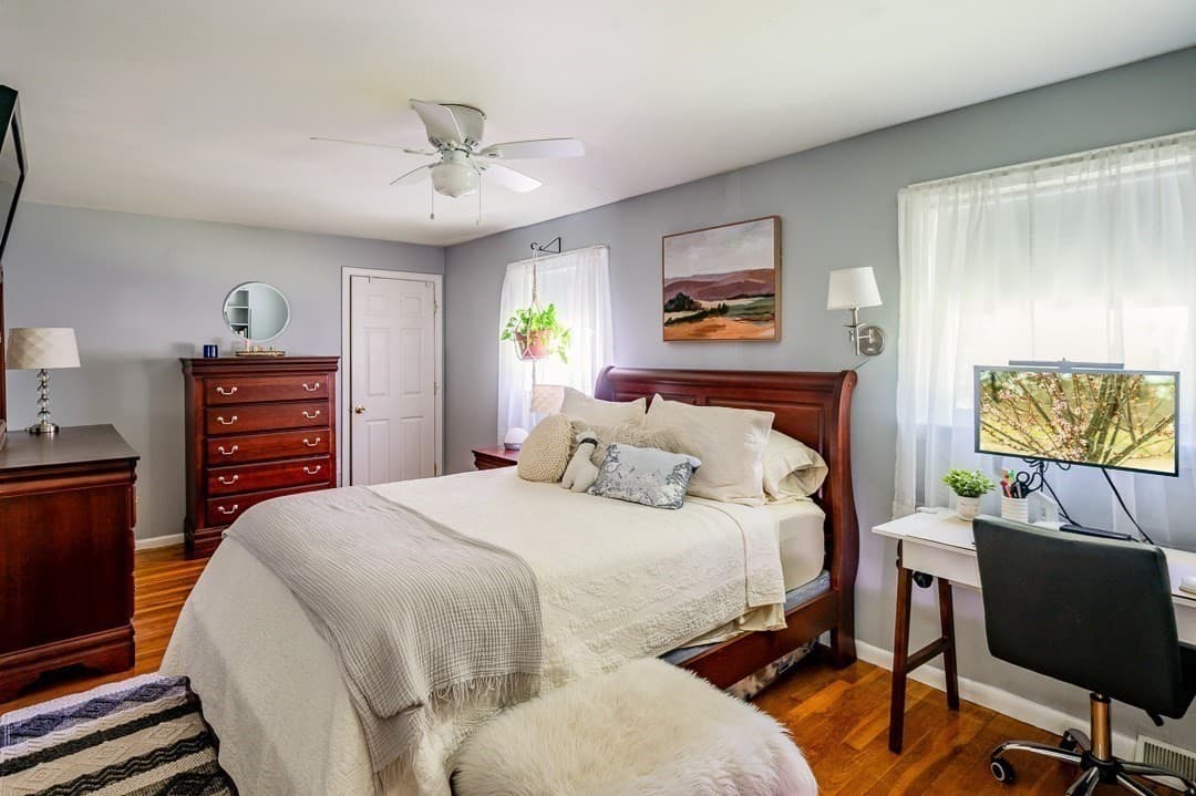 Single Family Residence at 558 Spring St, Hanson MA 02341, Hanson, photo 17 of 39