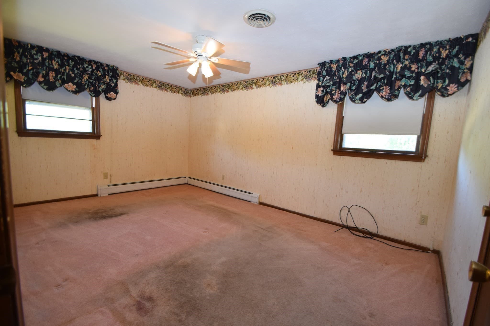 Single Family Residence at 27 Niles Rd, Randolph MA 02368, photo 18 of 31