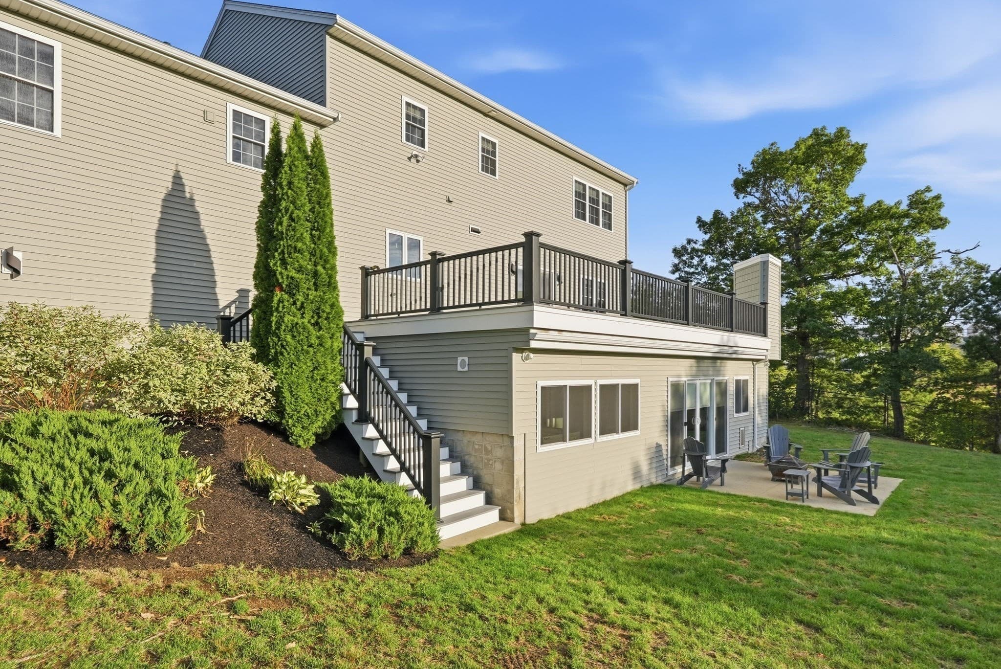 Single Family Residence at 9 Marshall Circle, Peabody MA 01960, Peabody, photo 29 of 31