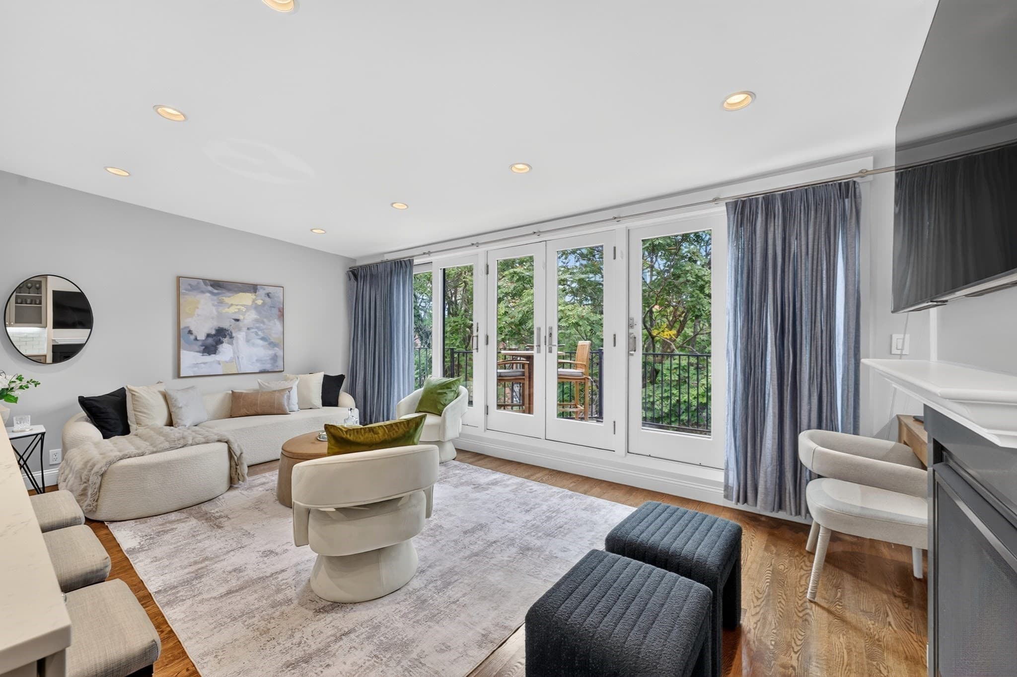 Condominium at 9 Holyoke Street # 4, Boston MA 02116, photo 7 of 42