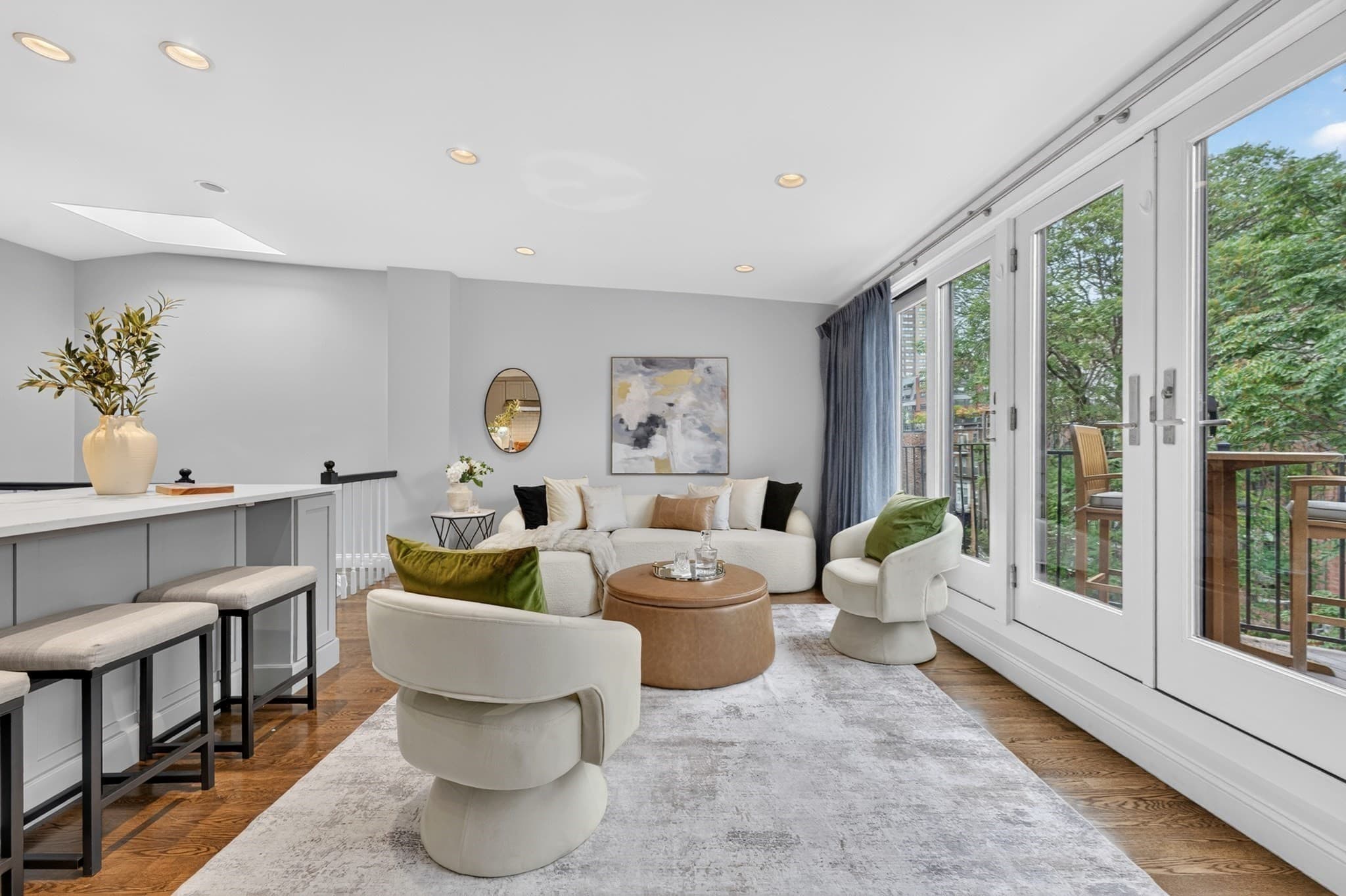 Condominium at 9 Holyoke Street # 4, Boston MA 02116, photo 10 of 42