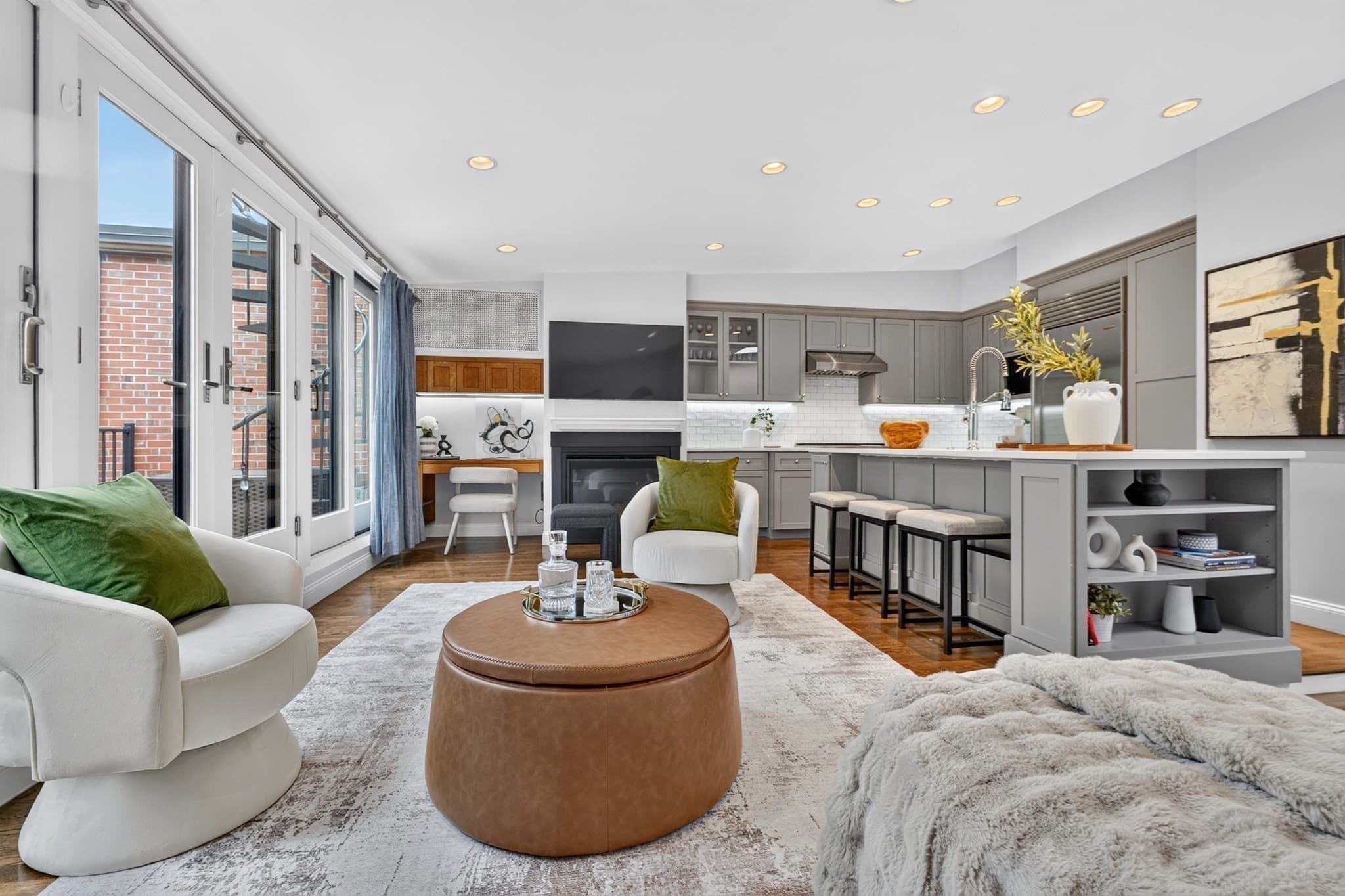 Condominium at 9 Holyoke Street # 4, Boston MA 02116, photo 11 of 42