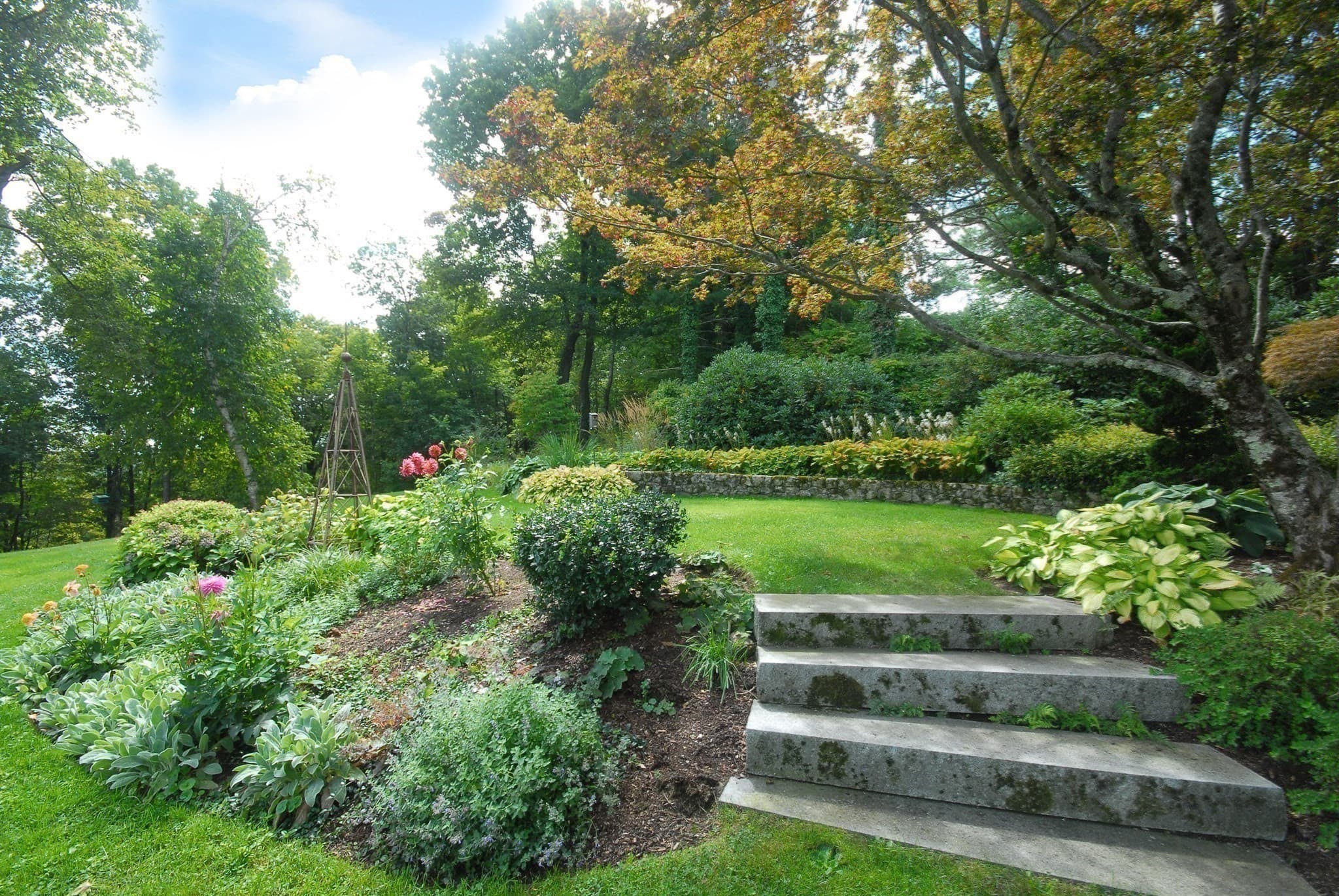 Single Family Residence at 9 Hilliard Road, Lincoln MA 01773, Lincoln, photo 33 of 42