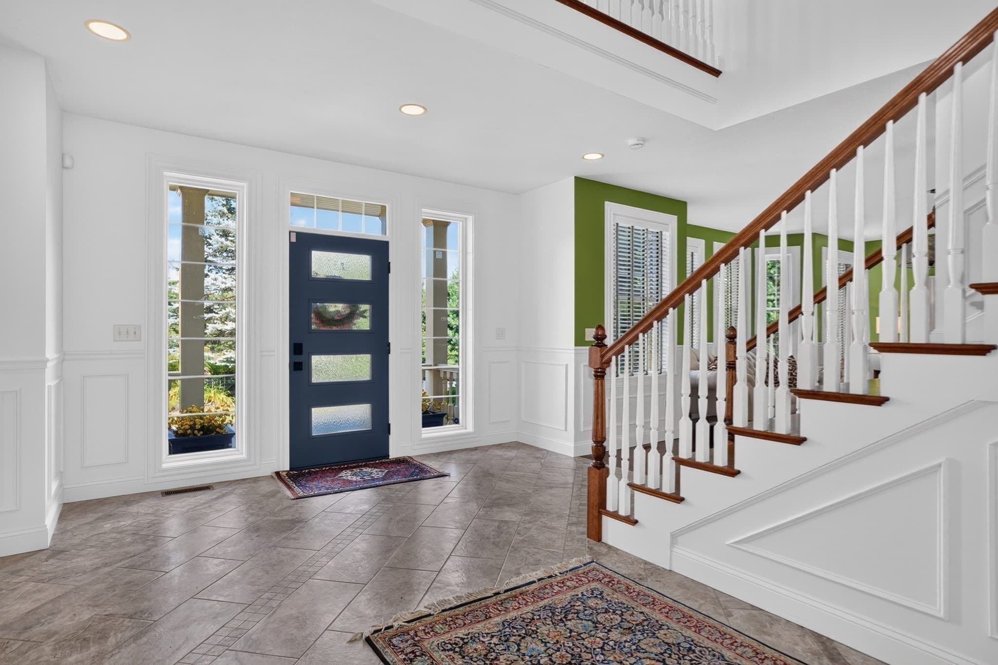 Single Family Residence at 110 Old Farm Rd, Lunenburg MA 01462, photo 5 of 42