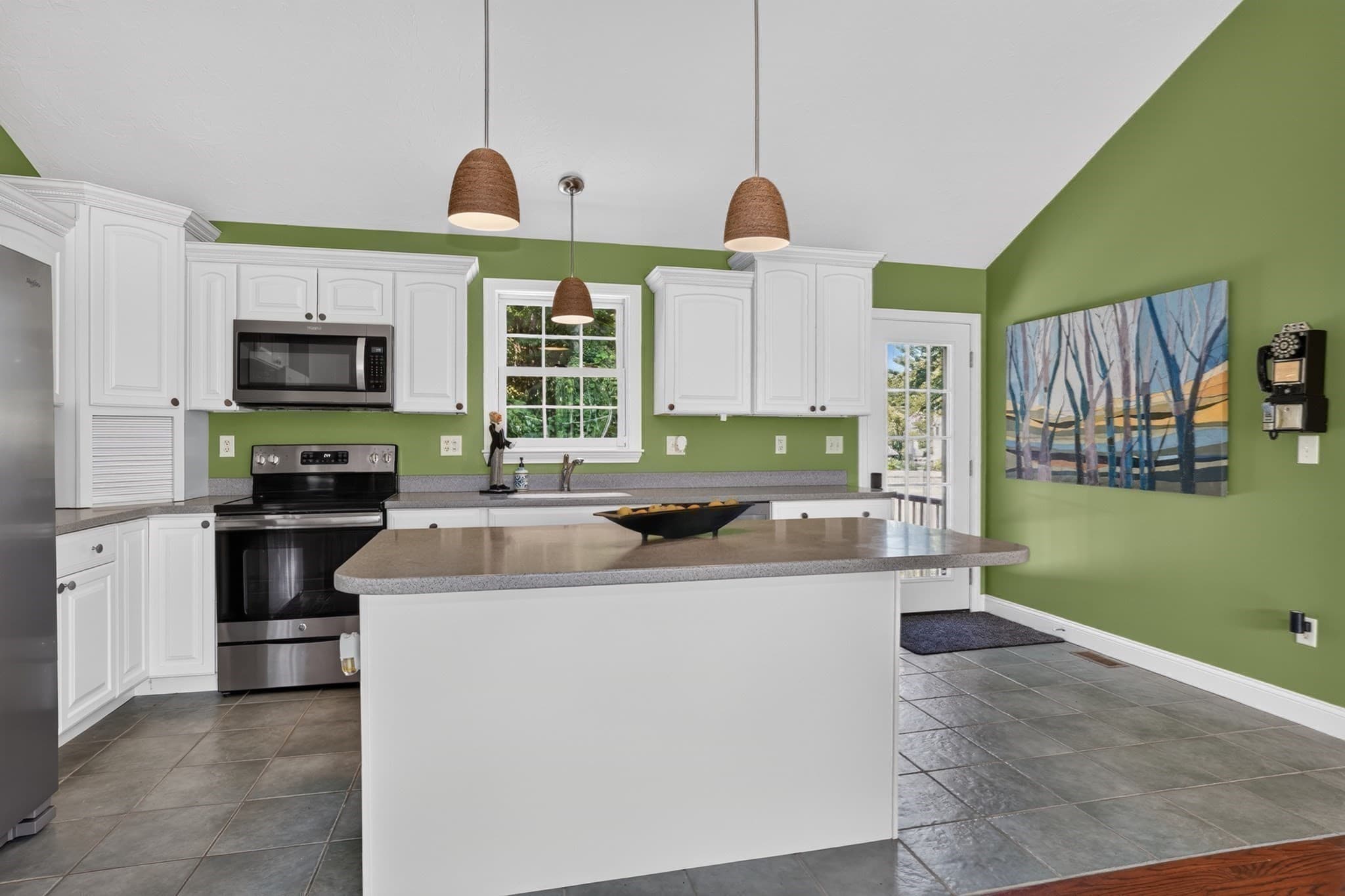 Single Family Residence at 110 Old Farm Rd, Lunenburg MA 01462, photo 31 of 42