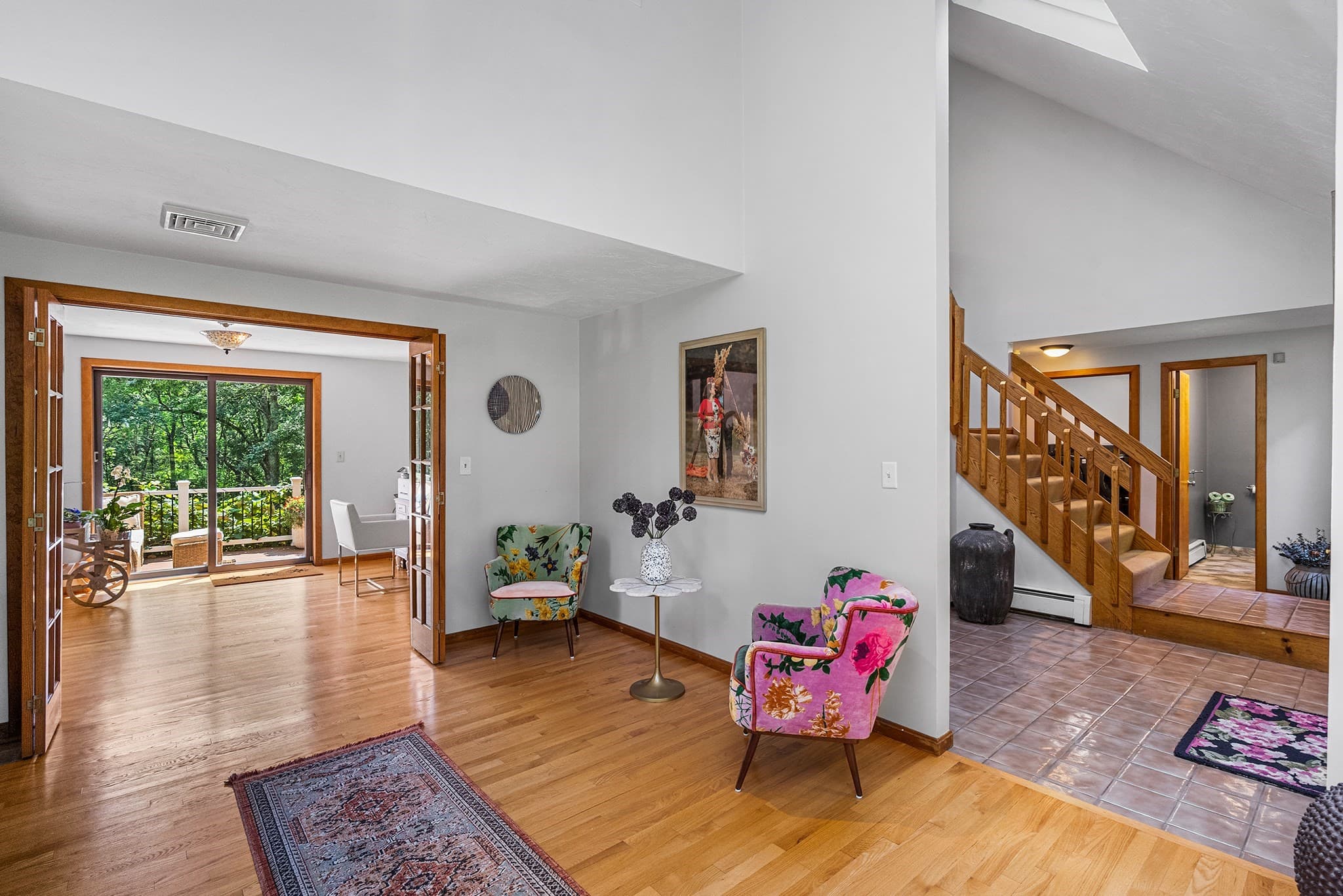 Single Family Residence at 165 East St, Upton MA 01568, Upton, photo 6 of 40