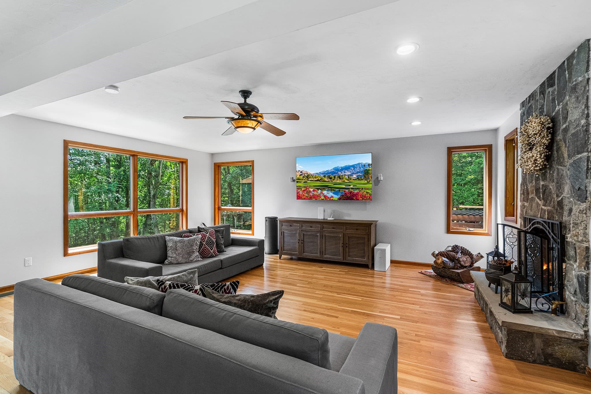 Single Family Residence at 165 East St, Upton MA 01568, Upton, photo 16 of 40