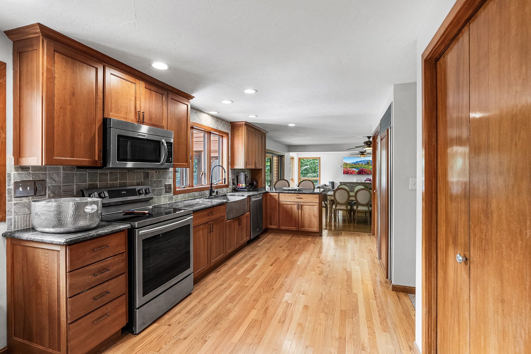 Single Family Residence at 165 East St, Upton MA 01568, Upton, photo 9 of 40