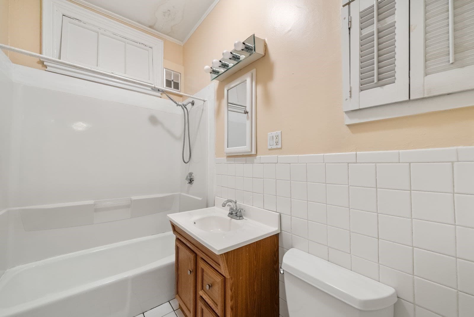 Single Family Residence at 24 Auburn Street, Boston MA 02129, Boston, photo 26 of 36