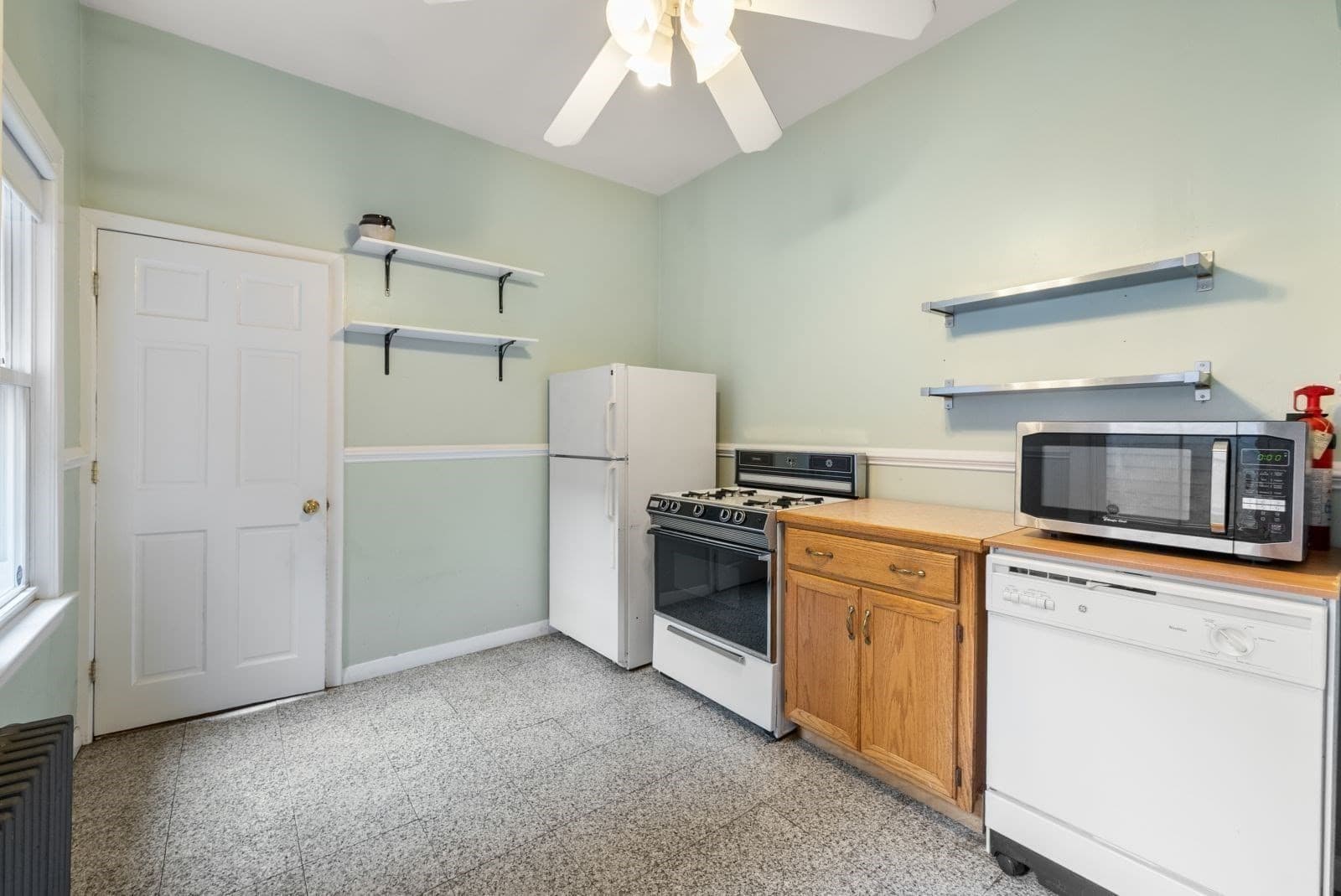 Single Family Residence at 24 Auburn Street, Boston MA 02129, Boston, photo 24 of 36