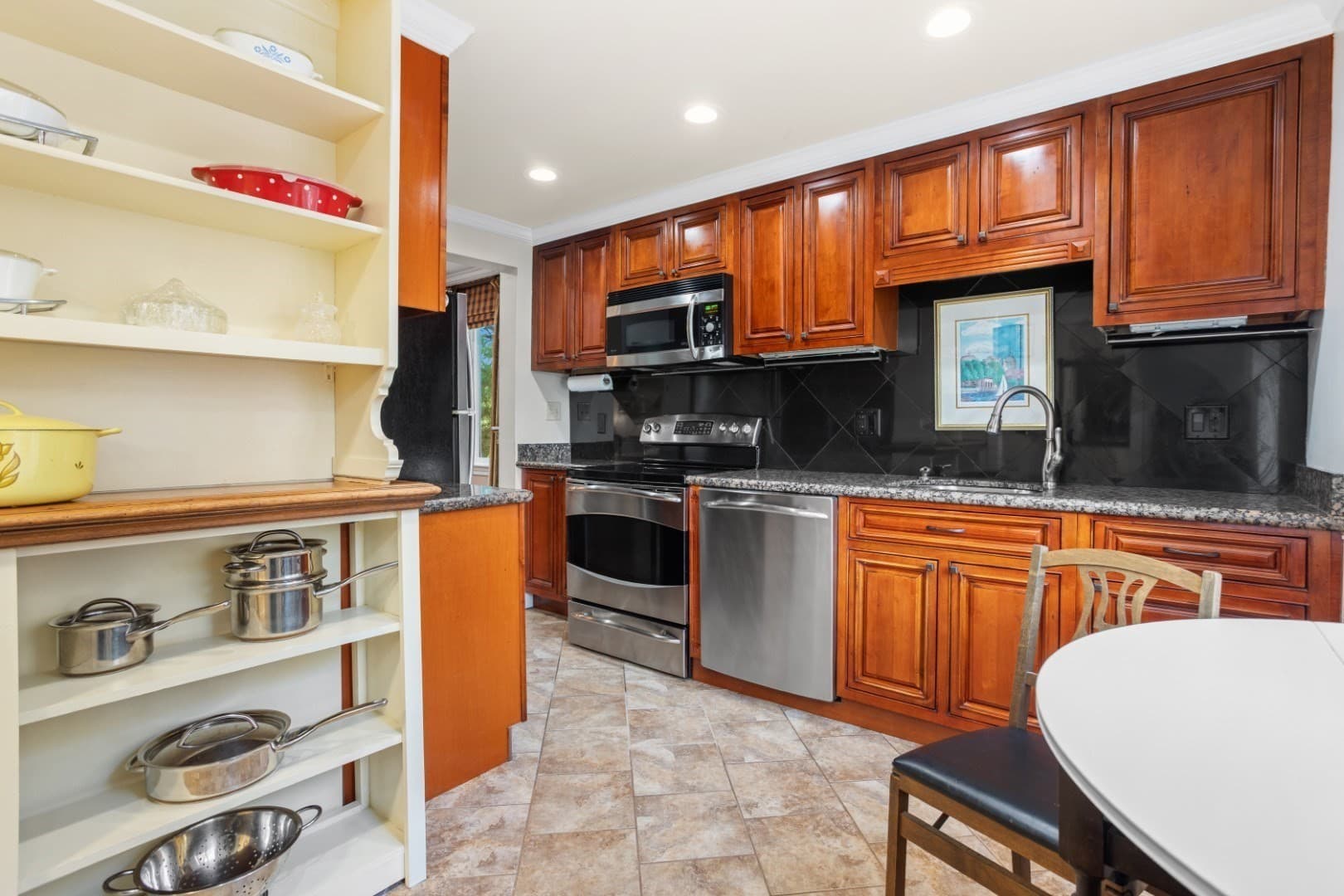 Condominium at 409 Lewis O Gray Dr # 409, Saugus MA 01906, Saugus, photo 12 of 40
