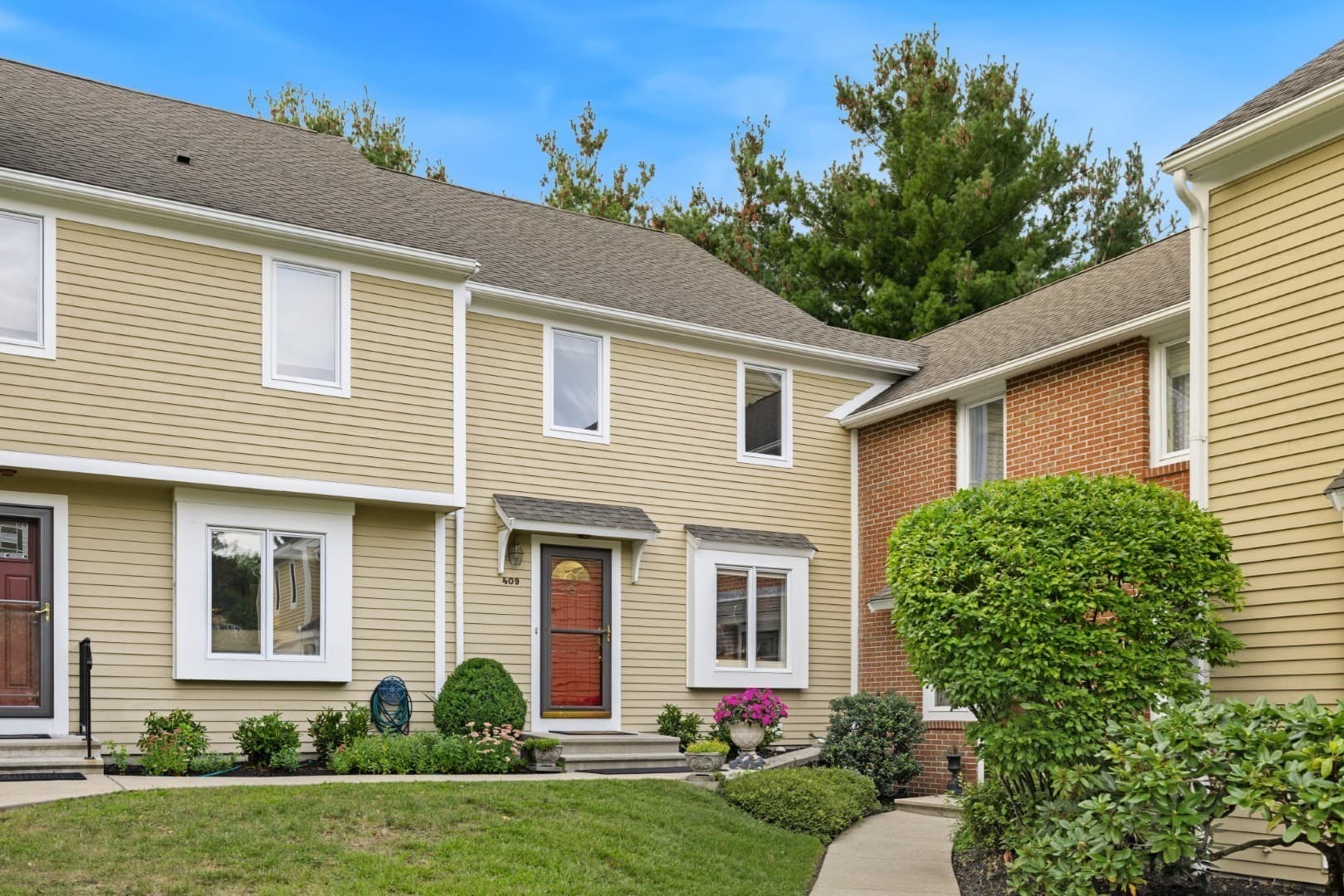 409 Lewis O Gray Dr # 409, Saugus MA 01906