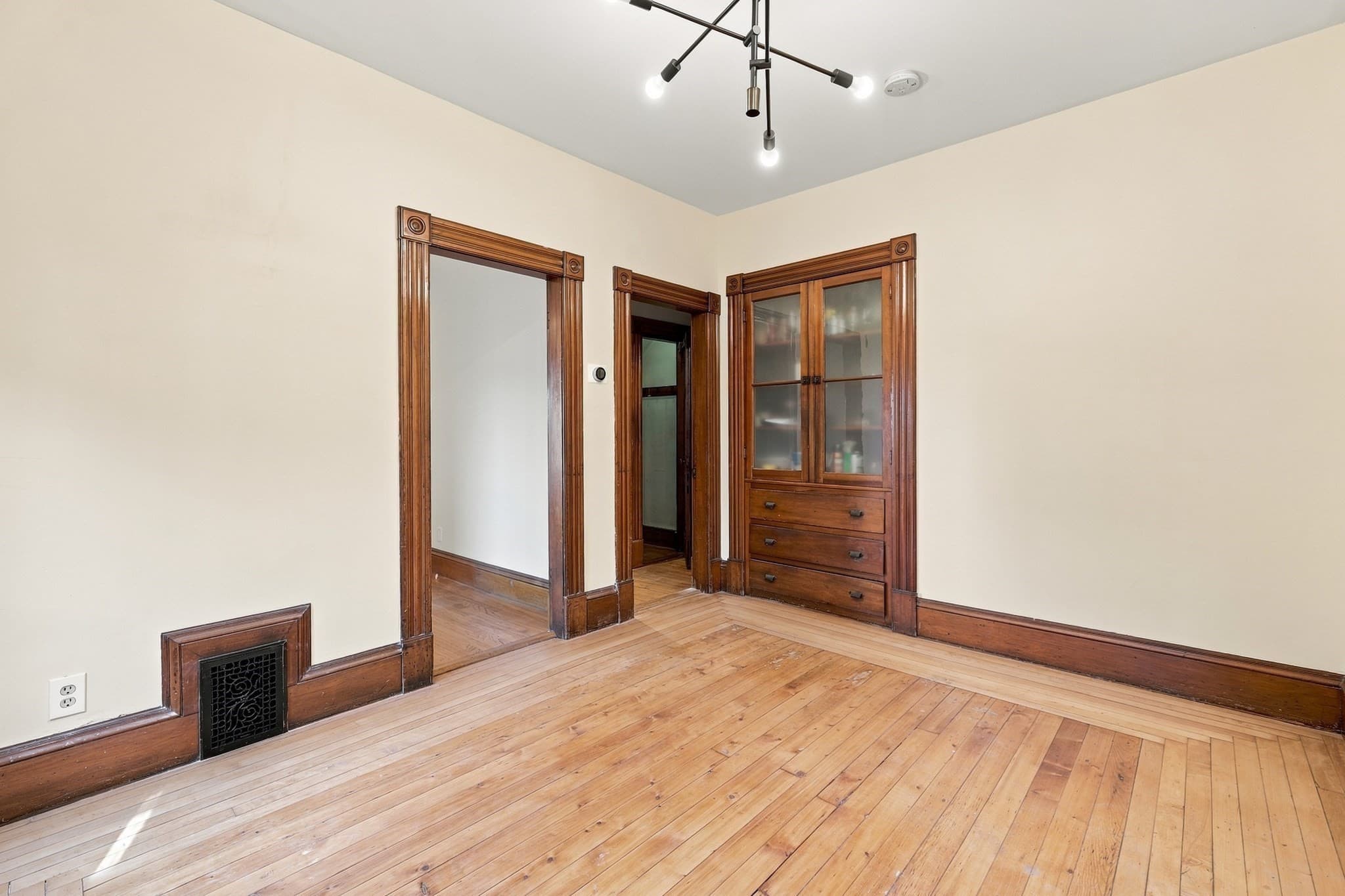 Single Family Residence at 42 Clinton Ave, Holyoke MA 01040, Holyoke, photo 14 of 42