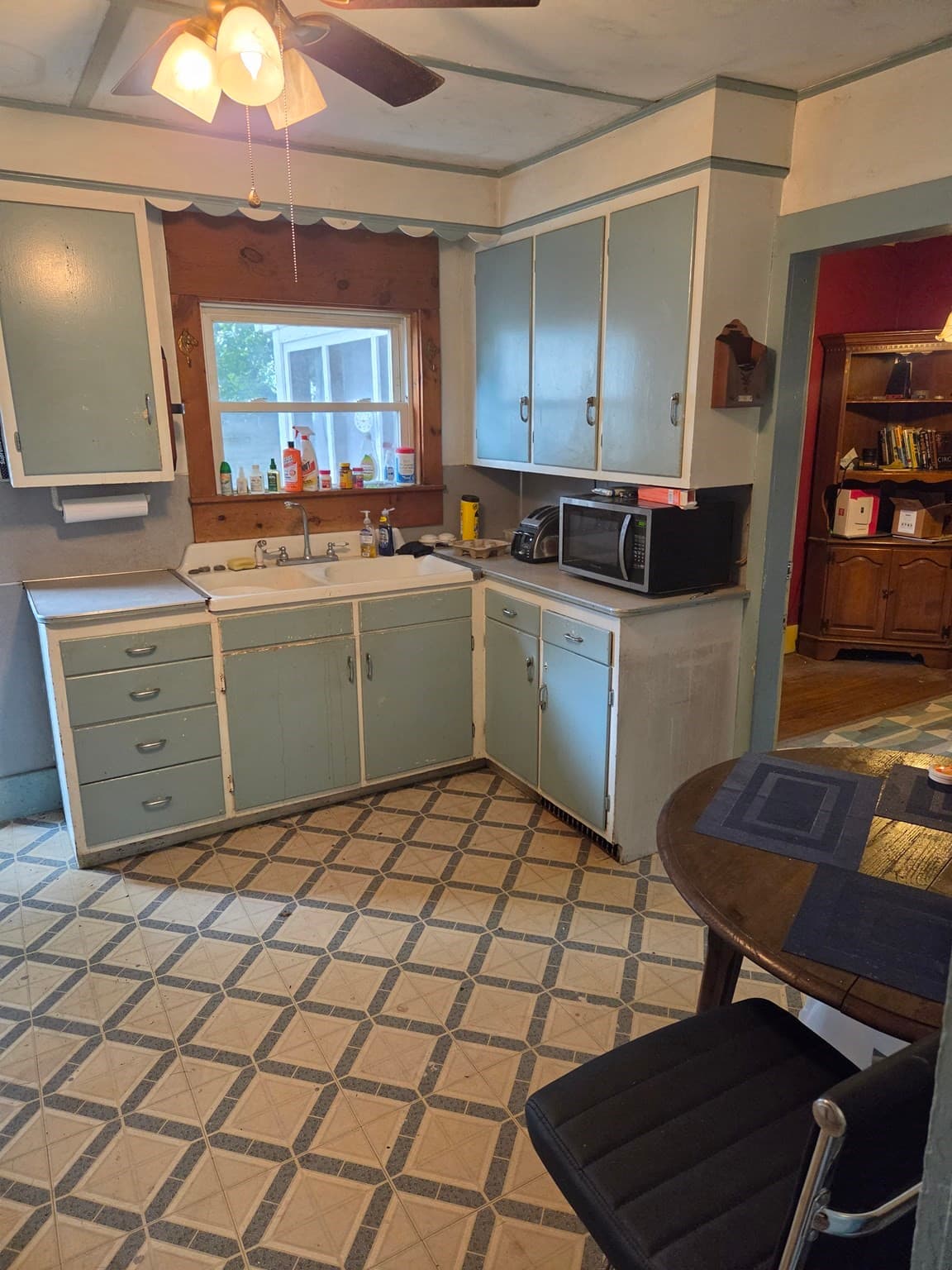 Multi Family at 25-27 Brooks St, Maynard MA 01754, photo 4 of 12