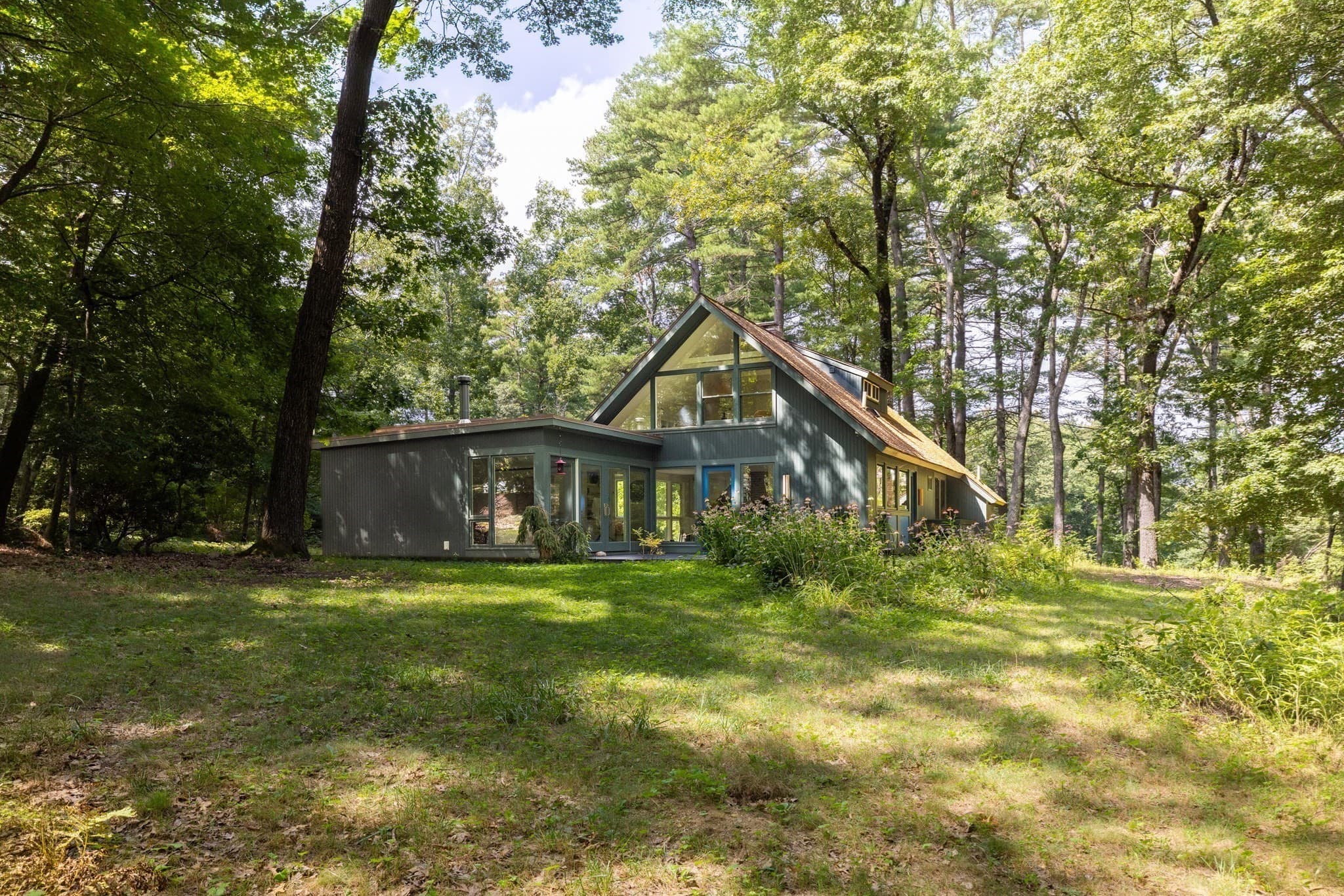 Single Family Residence at 102 The Valley Rd, Concord MA 01742, Concord, photo 21 of 25