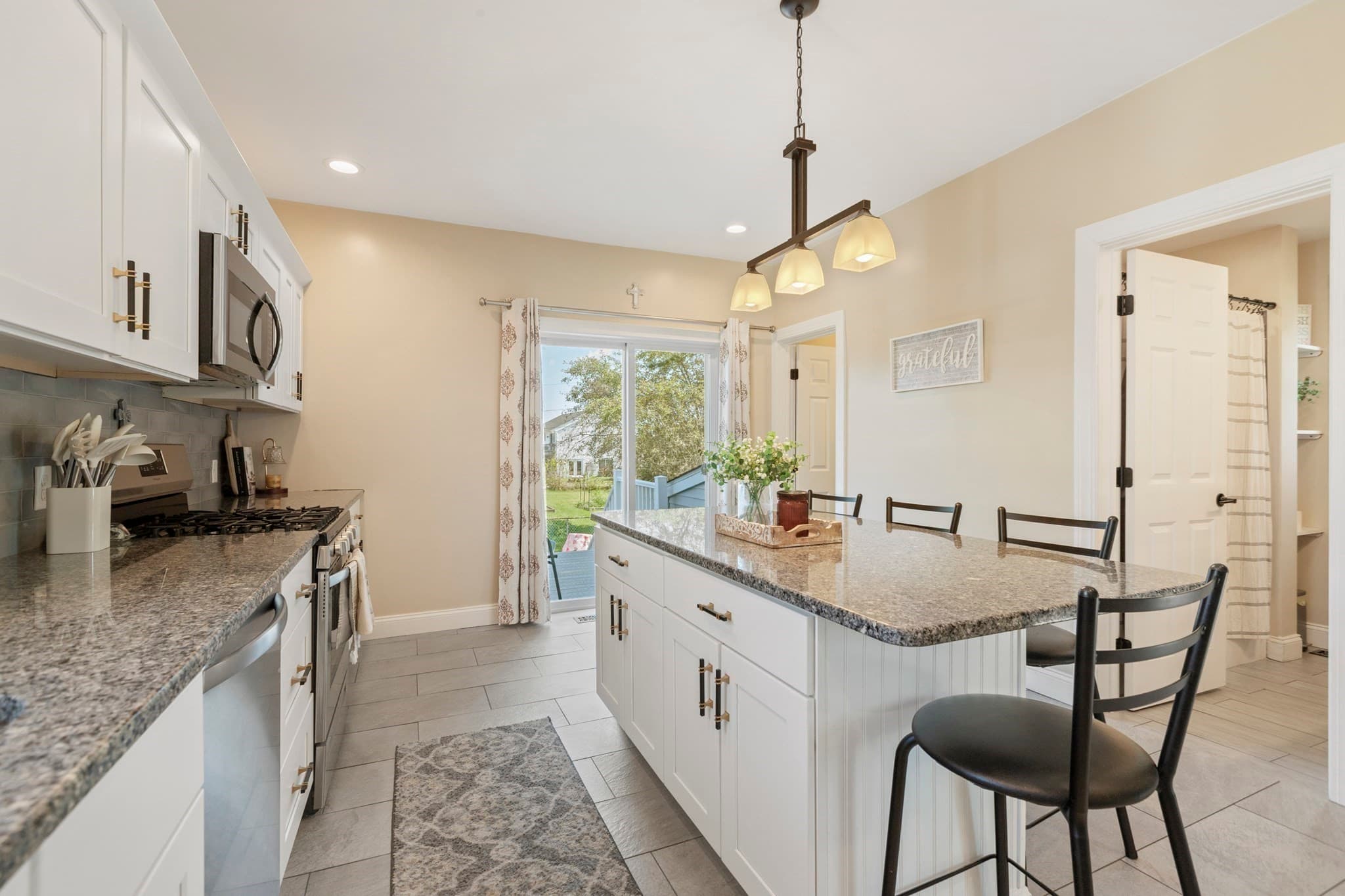 Single Family Residence at 28 Saint John St, Dartmouth MA 02748, Dartmouth, photo 12 of 26