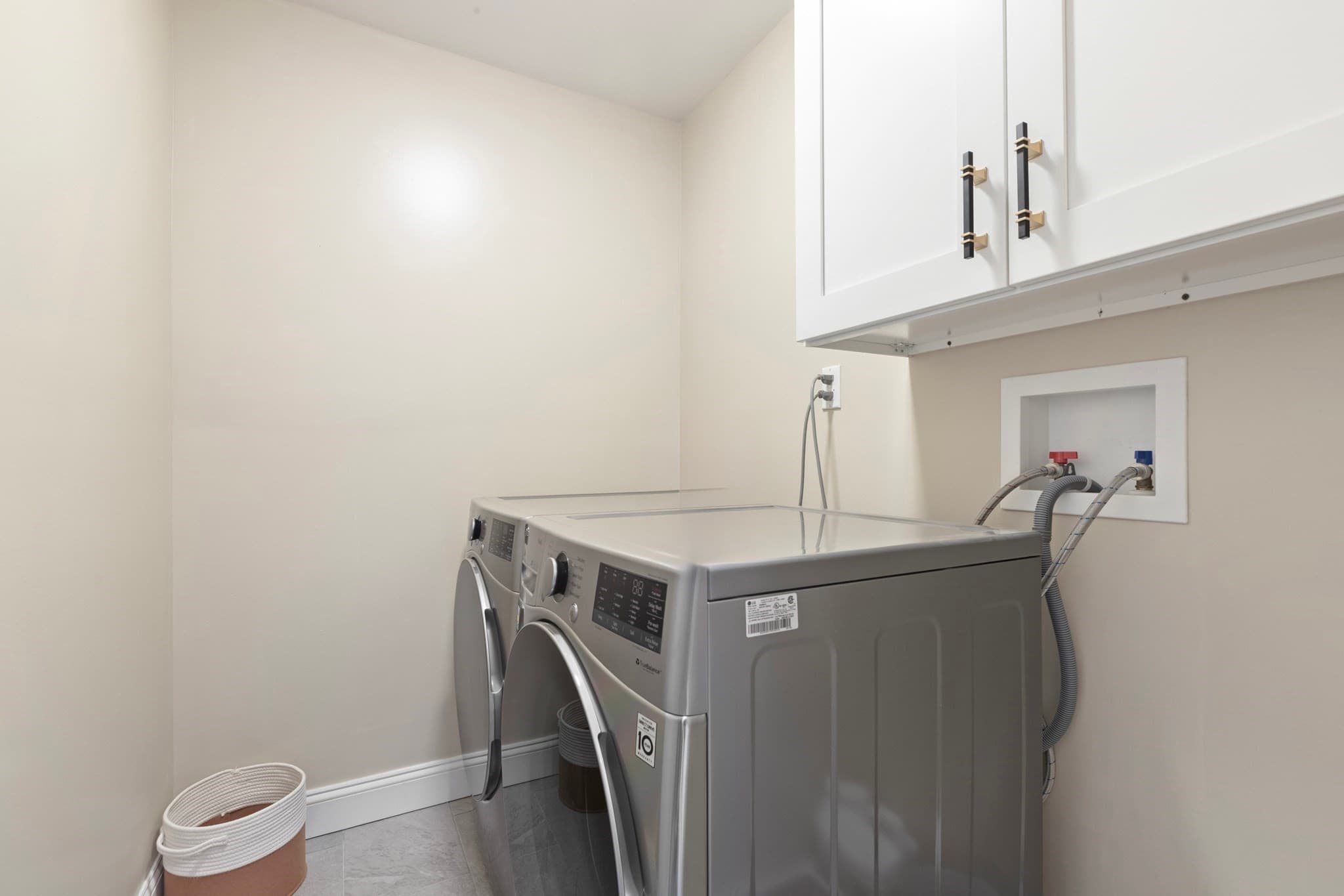 Single Family Residence at 28 Saint John St, Dartmouth MA 02748, Dartmouth, photo 15 of 26