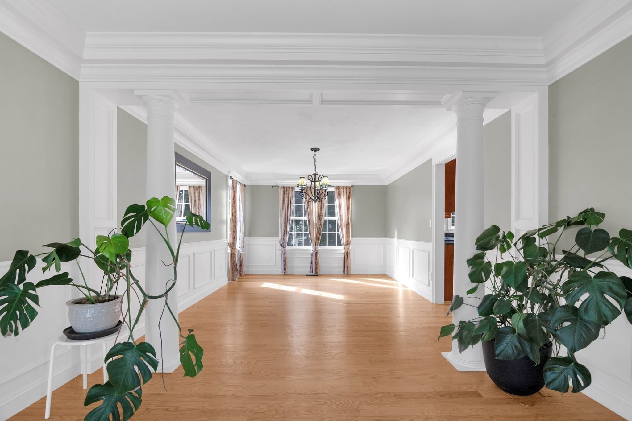 Single Family Residence at 21 Manchester Place, Natick MA 01760, Natick, photo 6 of 39